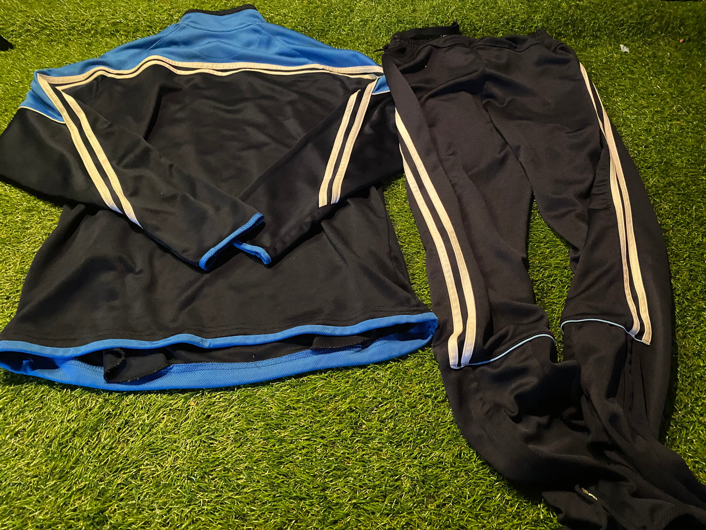 Co Dublin Ath Cliath GAA Gaelic Football Medium Mans Over Top & Matching Bottoms