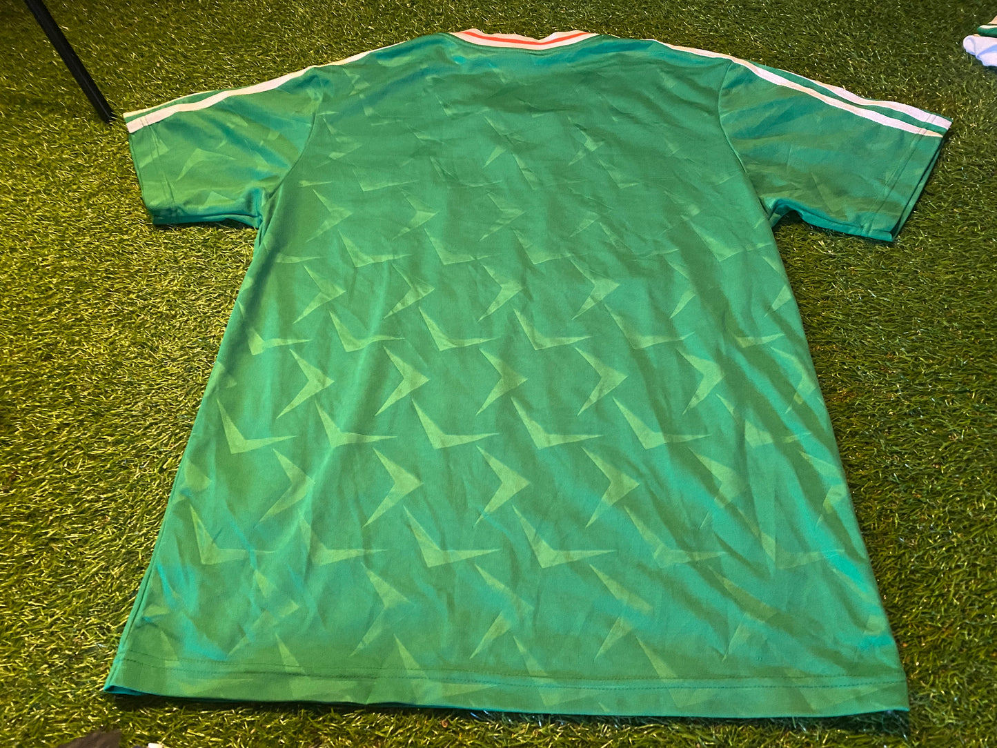 Republic of Ireland Football Soccer Large Mans Remake of 1990 Vintage Style Jersey
