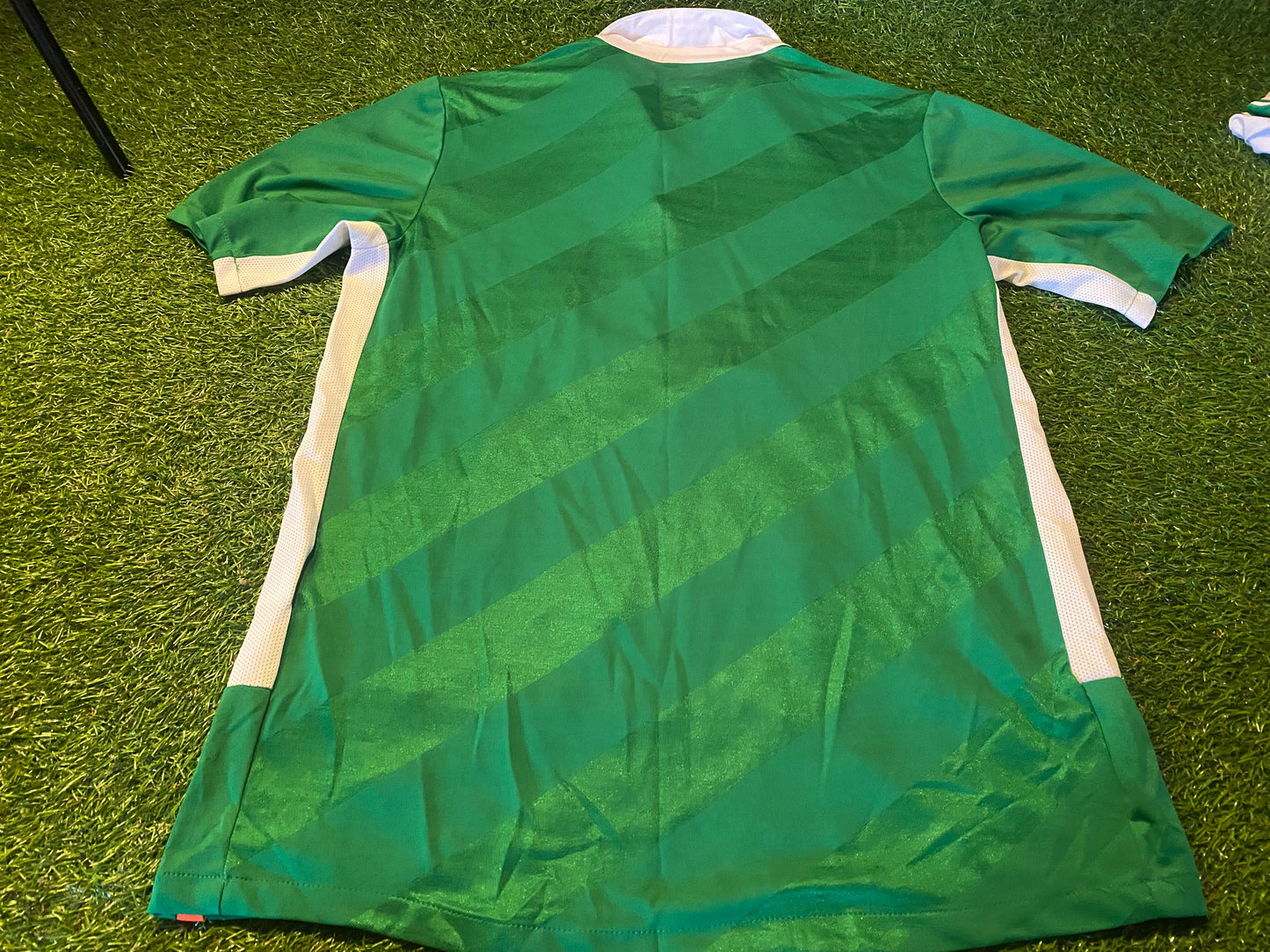 Republic of Ireland Eire Irish Football Soccer Large Mans Umbro Made 2016 Home Jersey