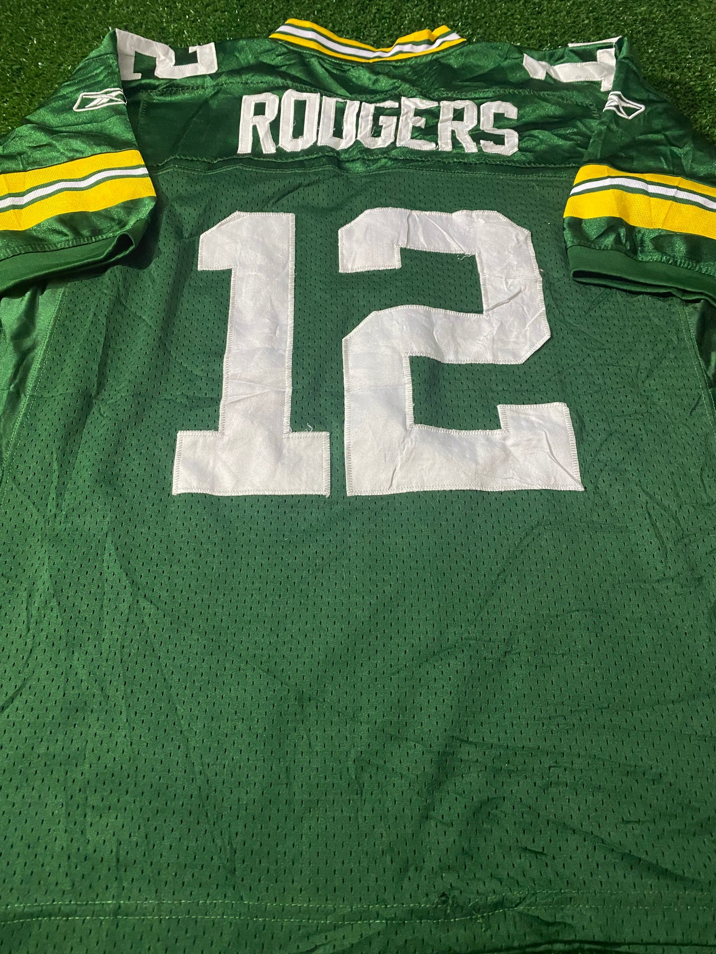 Green Bay Packers NFL American Football USA Medium mans Rodgers no12 Reebok Made Jersey
