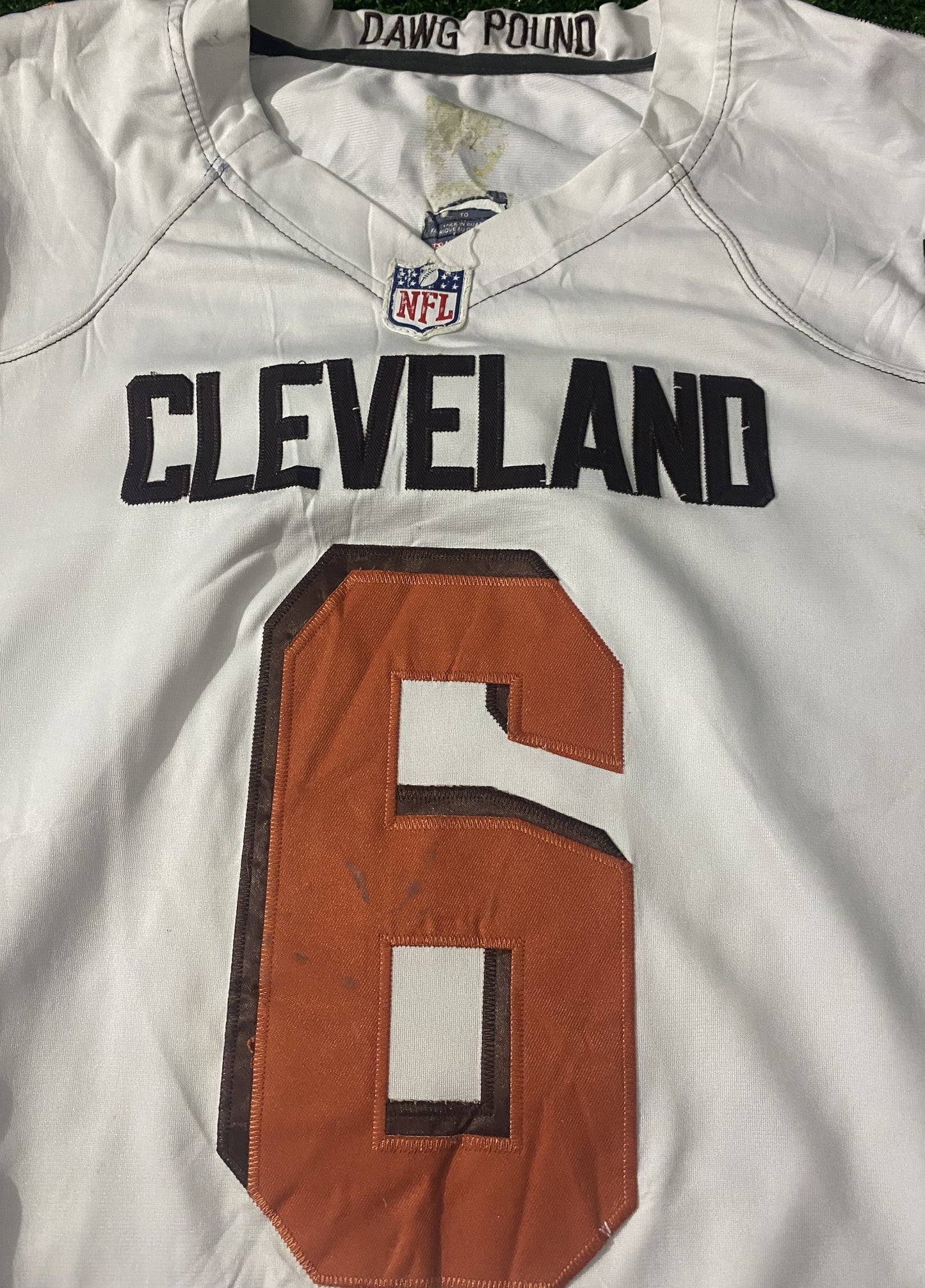 Cleveland Browns USA NFL American Football XL Extra Large Mans Cleveland no6 Nike Jersey