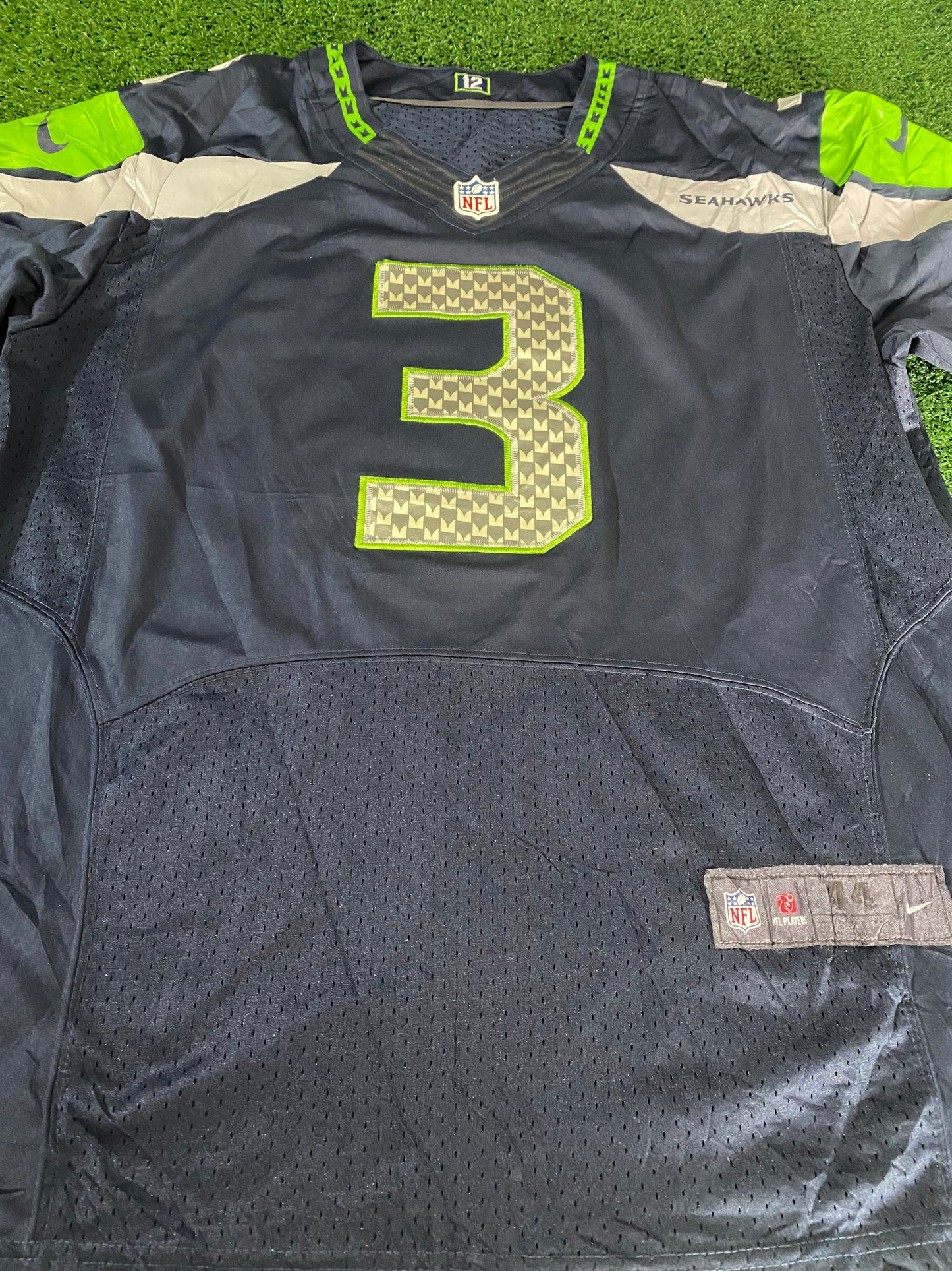 Seattle Seahawks USA NFL American Football Large mans Wilson no3 Nike made Jersey