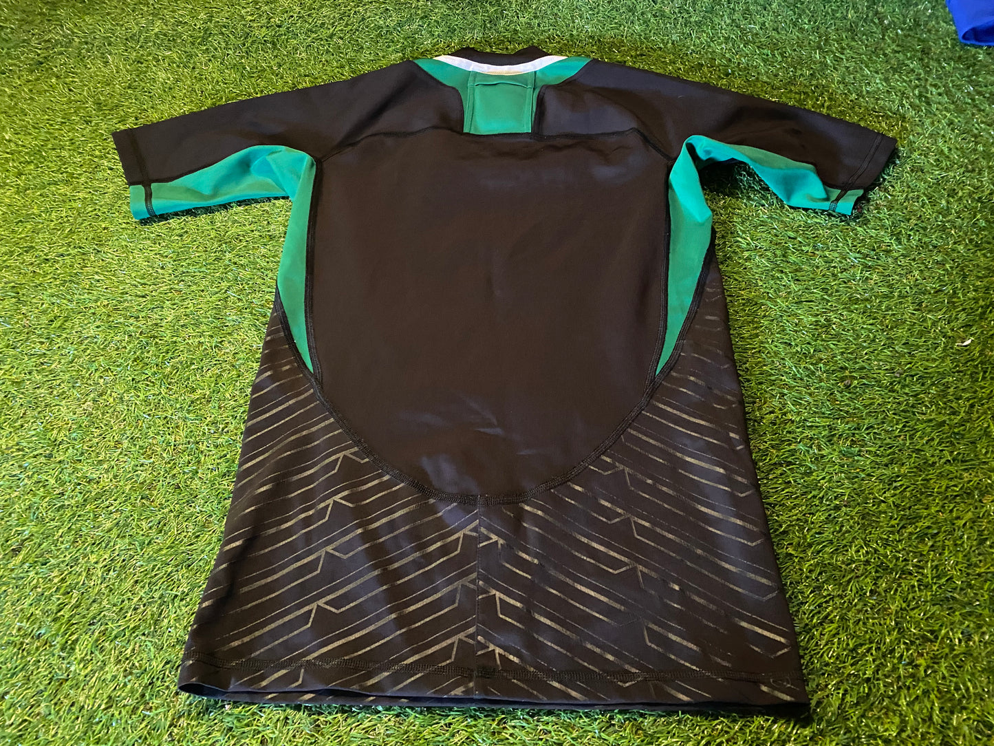 Ireland IRFU Irish Eire Rugby Union Football Small mans Puma Tight Fit Player Issued Jersey