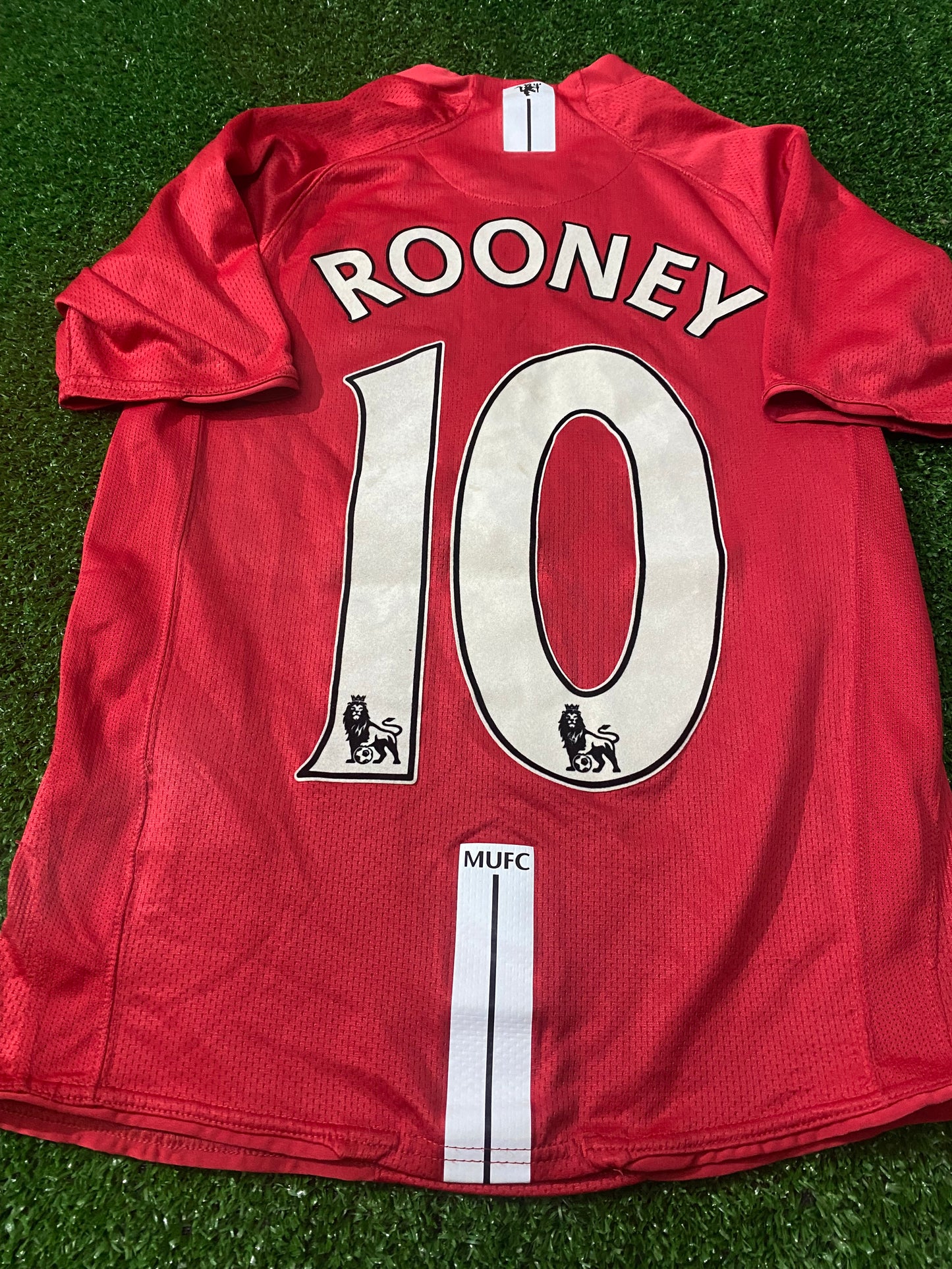 Manchester United Football Large Boys 10-12 Year Old Nike Made Rooney no10 Home Jersey