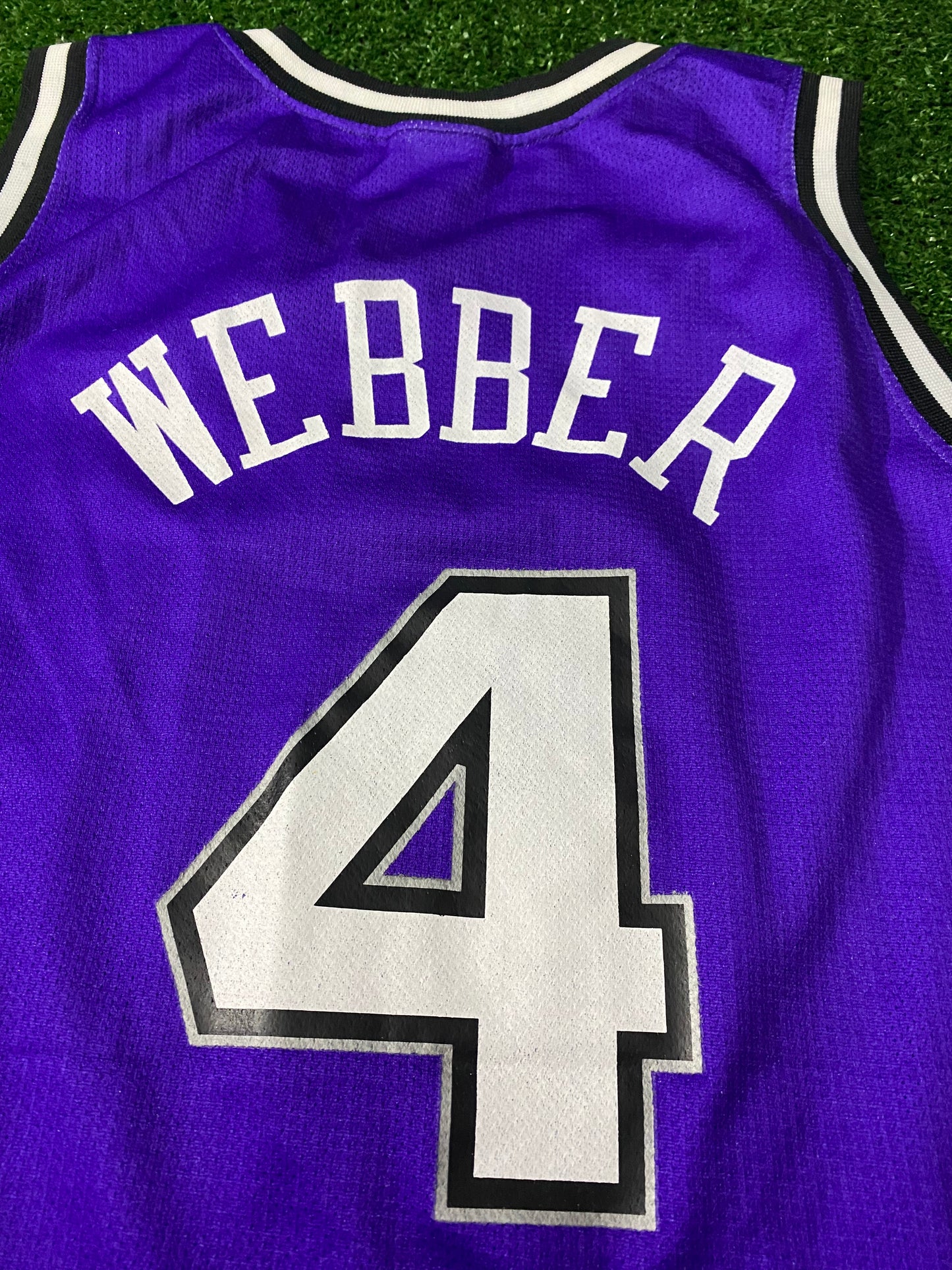 Sacramenton Kings USA NBA Basketball XL Extra Large Mans Vintage Webber no4 Champion Jersey