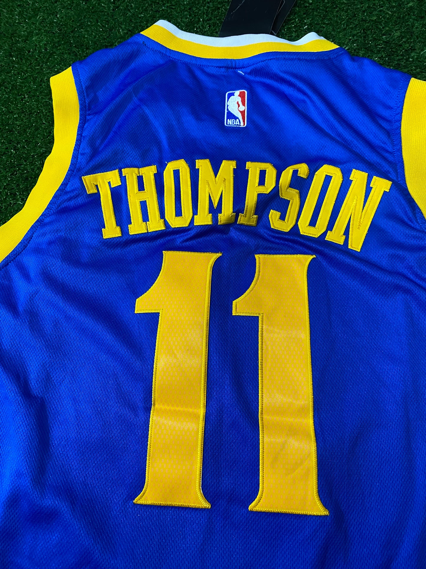 Golden States Warriors USA NBA Basketball Small Mans BNWT NEW Thompson no1 Adidas Jersey