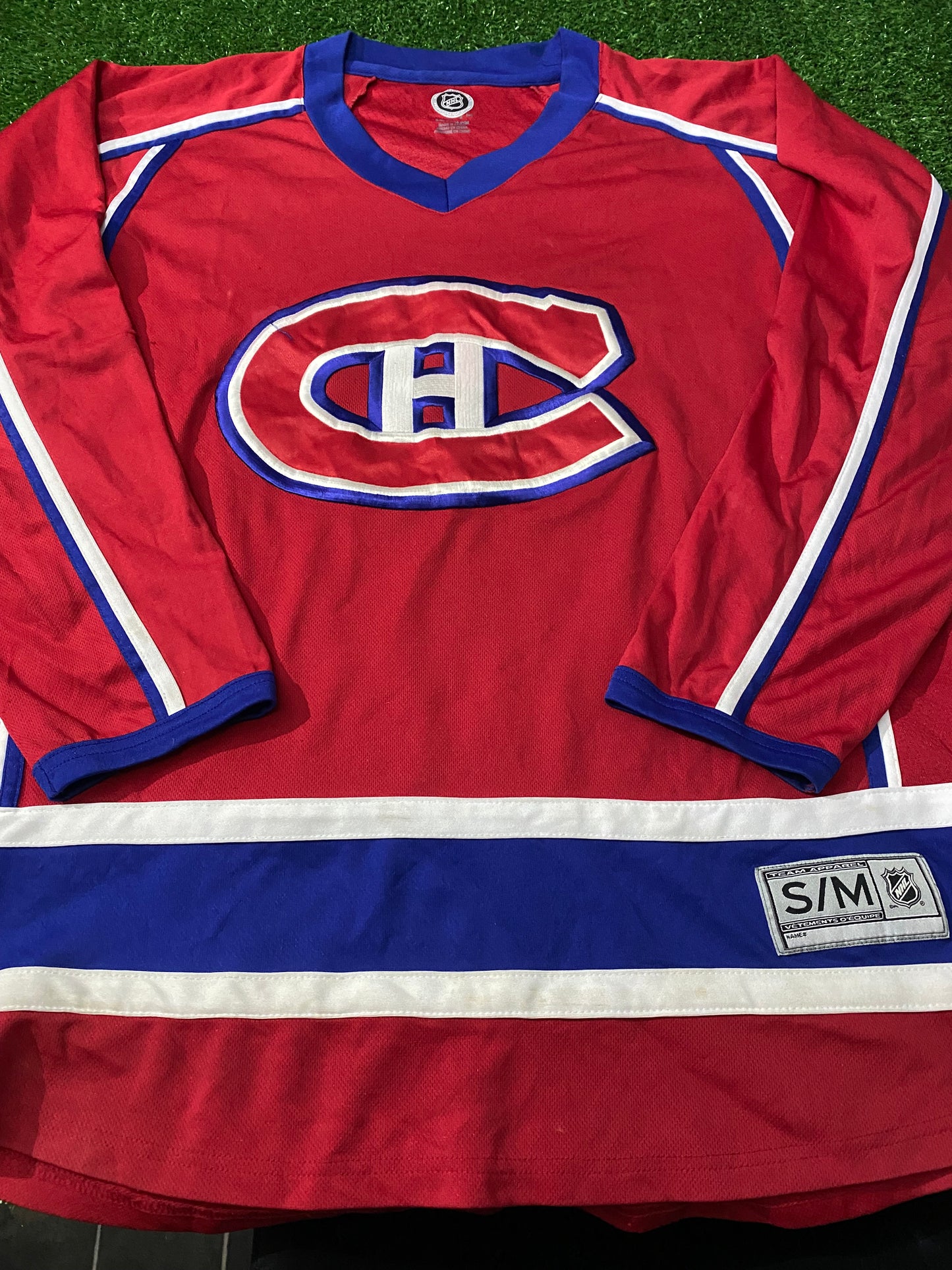 Montreal Canadiens Canada NHL Ice Hockey Medium Mans Big Loose Fit Jersey
