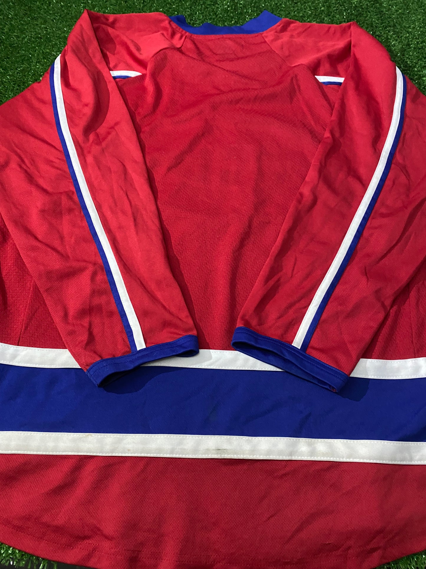 Montreal Canadiens Canada NHL Ice Hockey Medium Mans Big Loose Fit Jersey