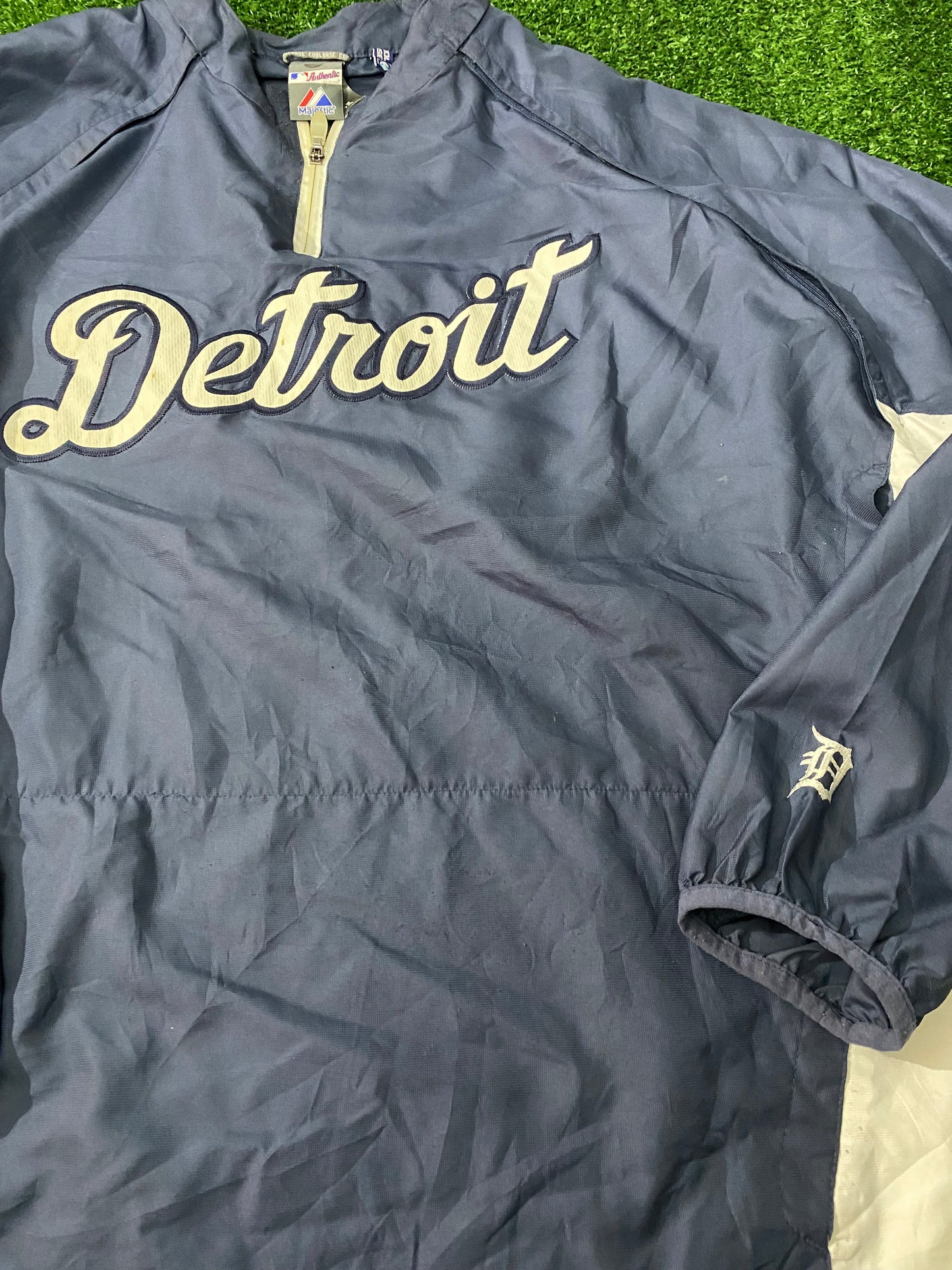 Detroit Tigers USA MLB Baseball Big 3XL-4XL Mans Majestic Made Zip Up Jacket