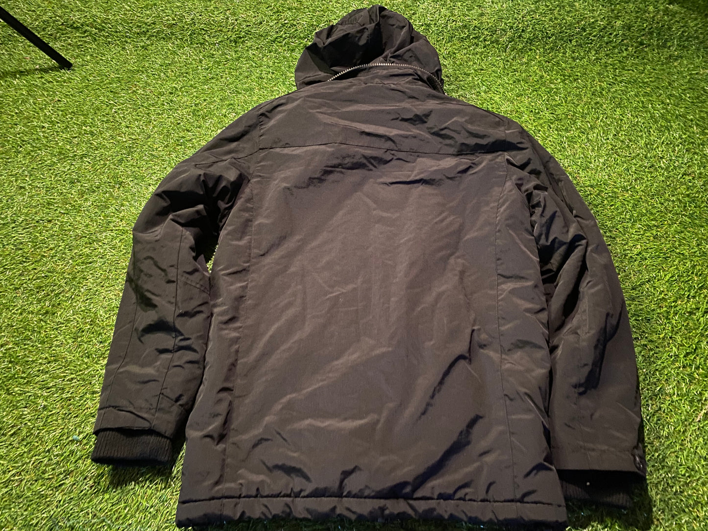 Wasps RFC England Rugby Union Football Medium Boys 9-10 yr Heavy Padded & Hooded Coat