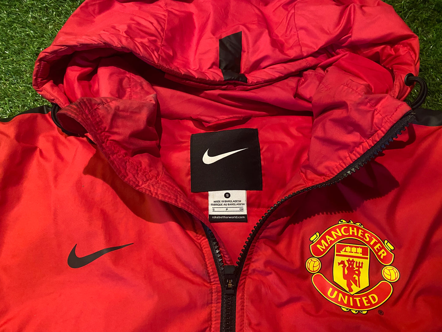 Manchester United Football Small Mans Nike Made Puffed Padded Hooded Zip Up Coat