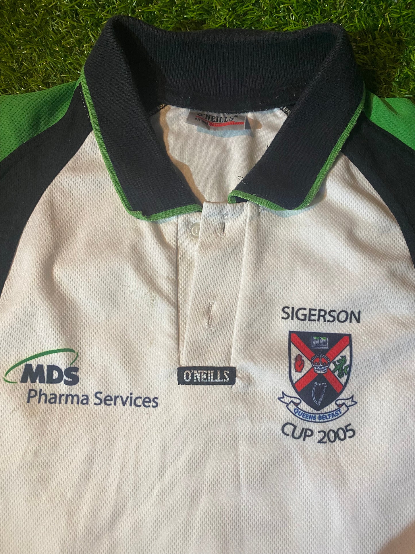 Queens University Belfast N.Ireland GAA Gaelic Football Large Mans Sigerson Cup Polo Top