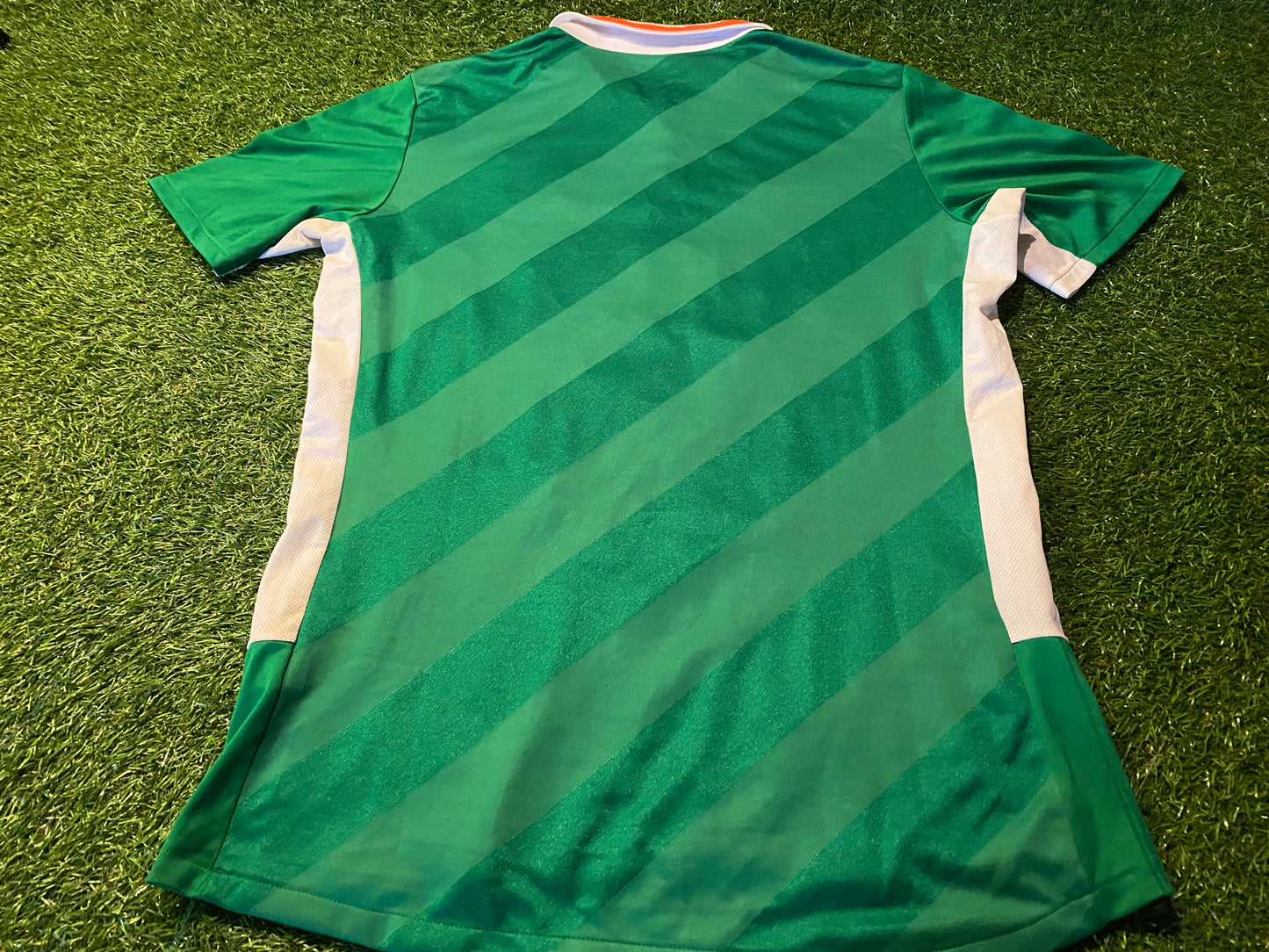 Republic of Ireland Eire Irish Football Soccer Large Mans Umbro Made 2016 Home Jersey