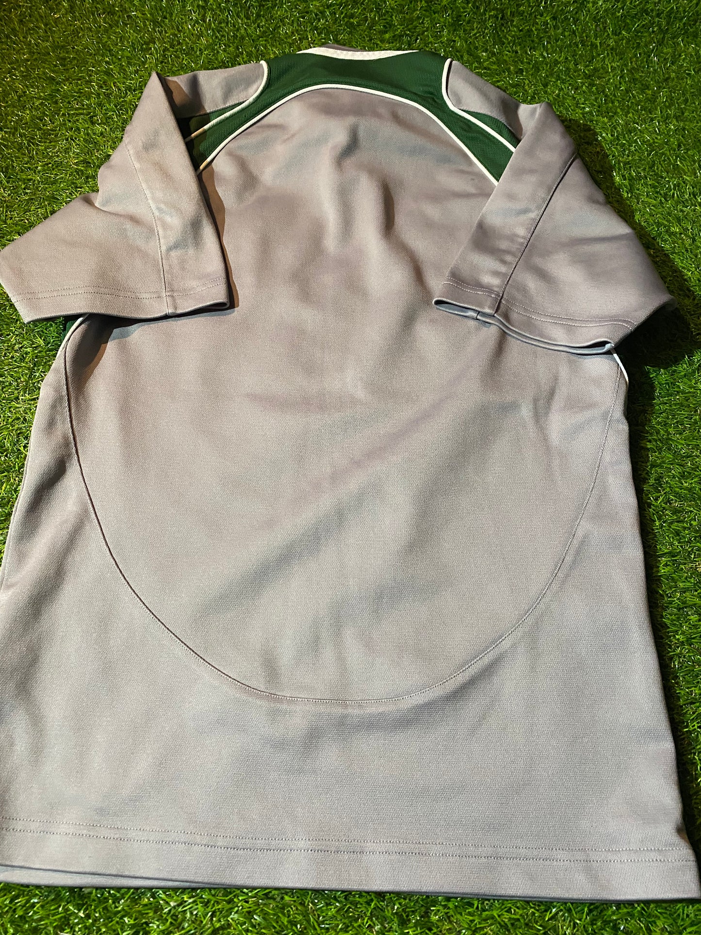 Ireland IRFU Eire Irish Rugby Union Medium Mans Vintage CCC Made Training Top