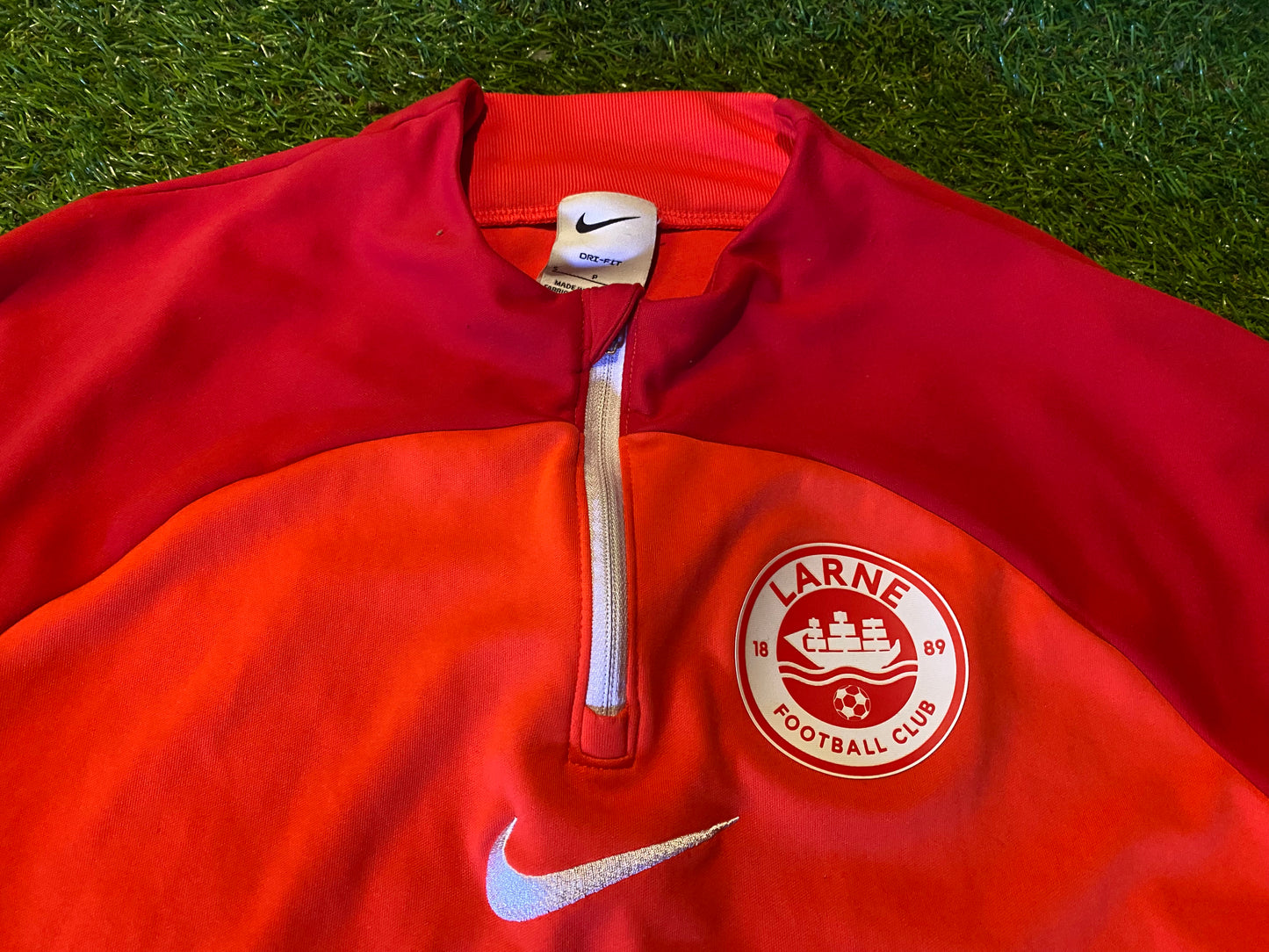 Larne FC Ulster Northern Ireland Soccer Football Small Mans Nike Over Training Top