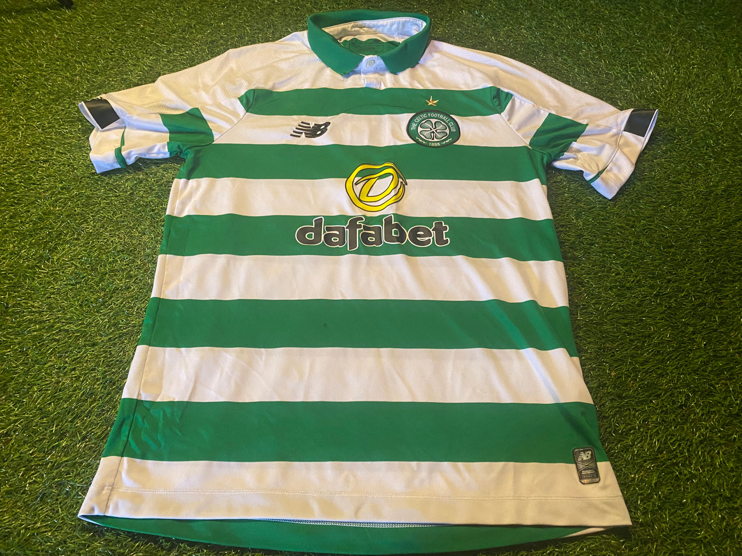 Celtic FC Scotland Football Soccer Medium Mans New Balance Made 2020 Home Jersey