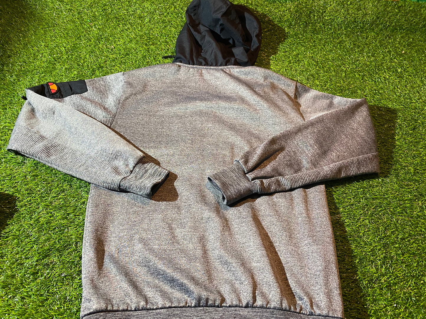 Ellesse Sports Small Mans Zip Up Hooded Single Layered Jacket / Hoody