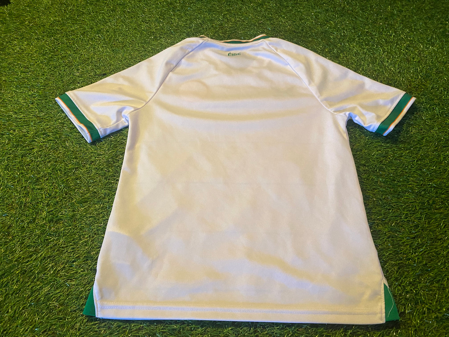 Republic of Ireland Eire Irish Football Small Boys 6-8 Year Old Away Jersey