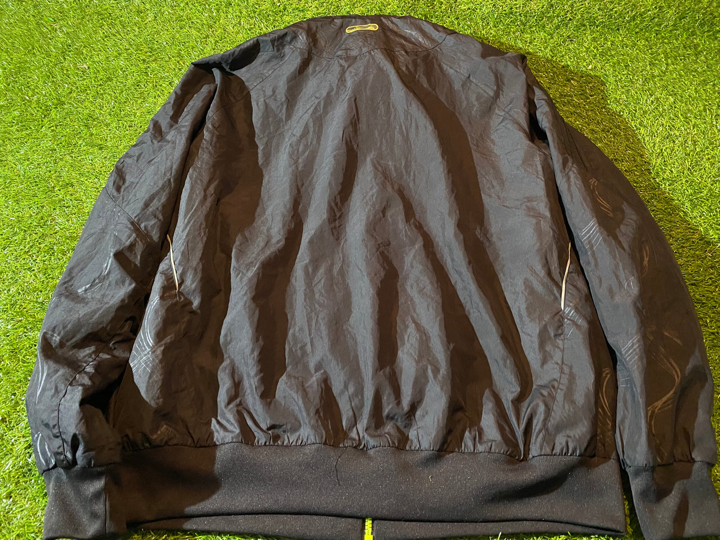 Adidas 3 Stripes Torsion System XL Extra Large Mans Hooded Braethable Lined Coat / Jacket