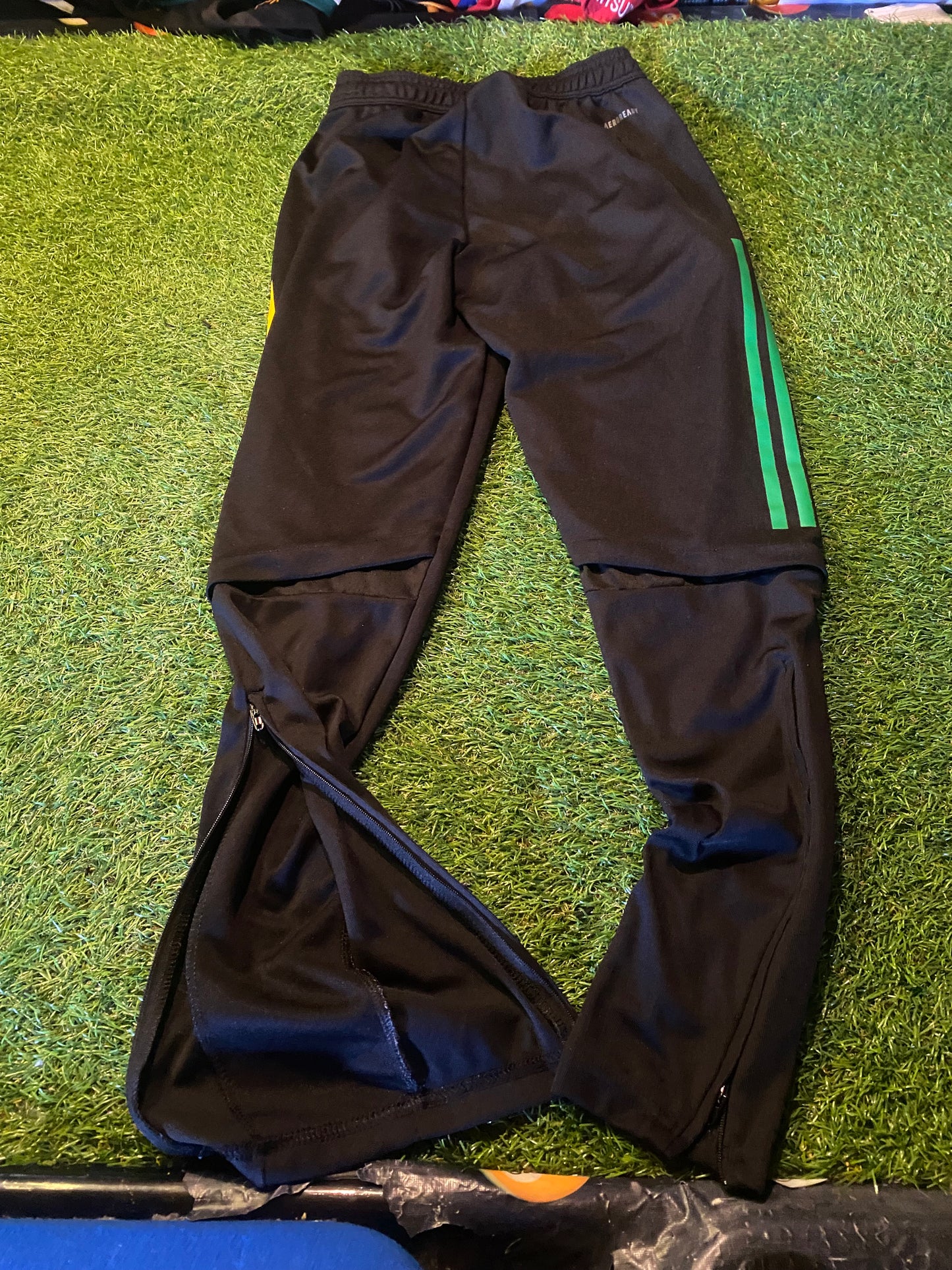 Celtic FC Scotland Scottish Football XS Mans Single layered Tracksuit Bottoms Joggers