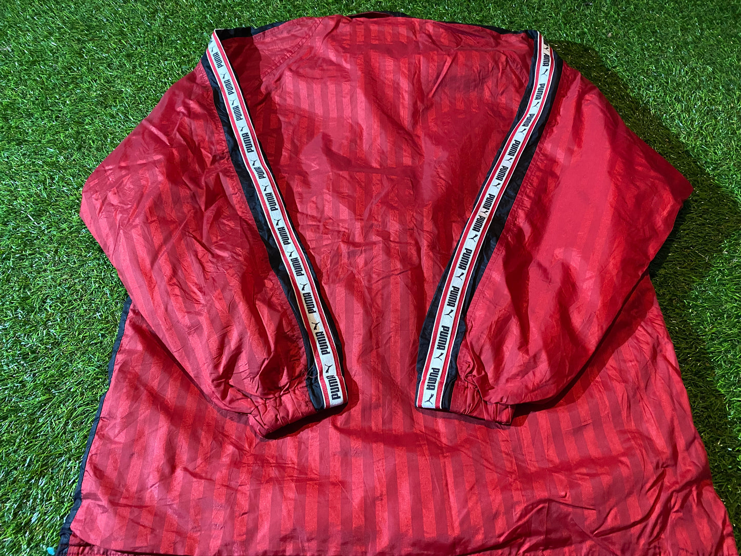 Puma Made Sports Small Mans Vintage Single Layered Weatherproof / Jacket / Coat