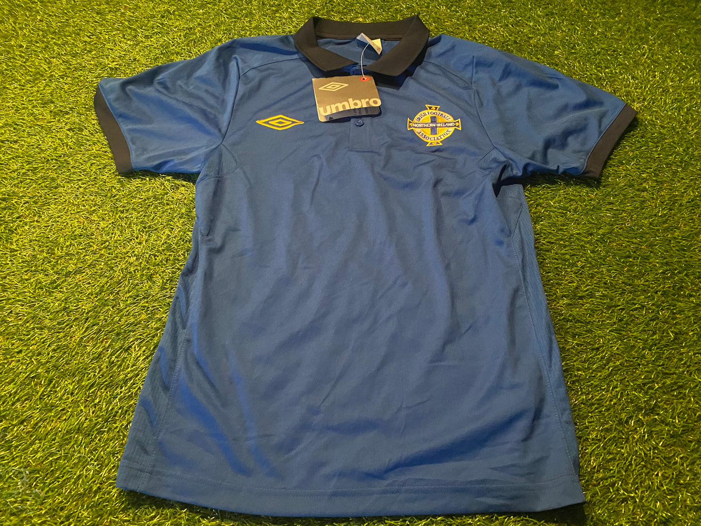 Northern Ireland Football Ulster GAWA Small Mans New BNWT Umbro Polo Shirt