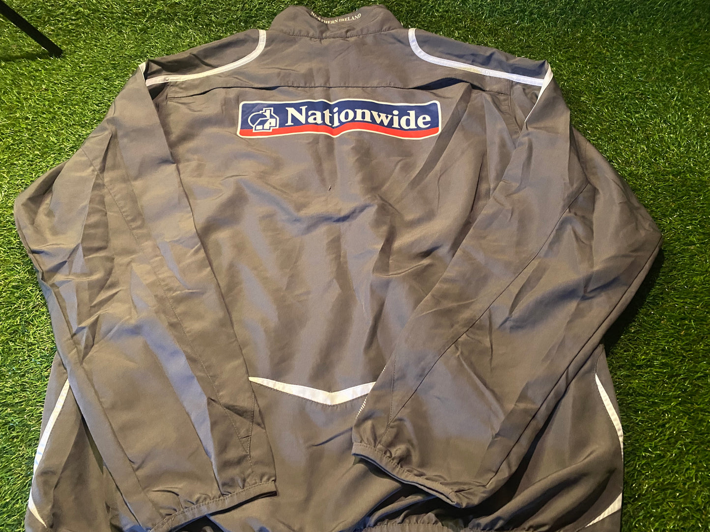 Northern Ireland Football Ulster Soccer XL Extra Large Mans Light Windbreaker Lined Top