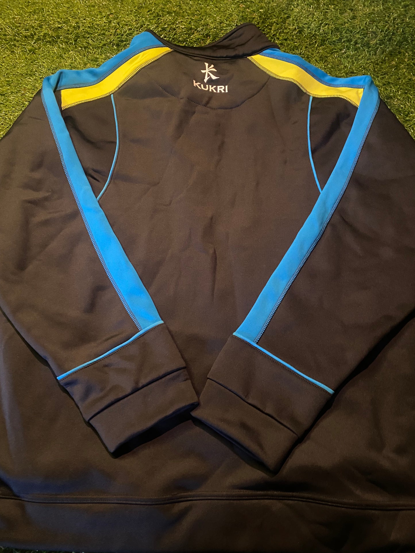 Ulster Northern Ireland Rugby Union Football XXXL 3XL Mans Kukri Made Top / Jacket