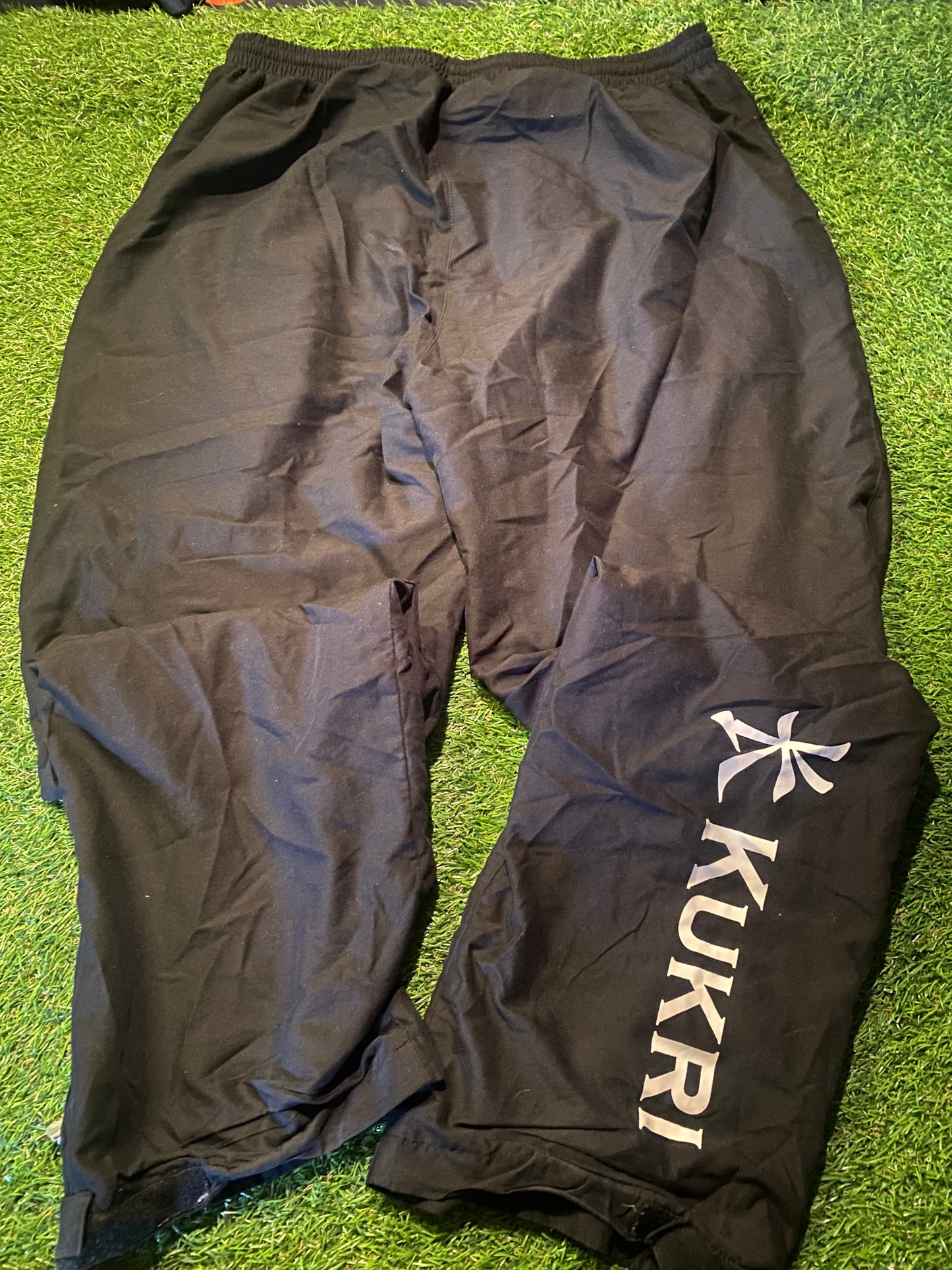 Ulster Northern Ireland Rugby Union Football XXXL 3XL Mans Kukri Made Lined Bottoms