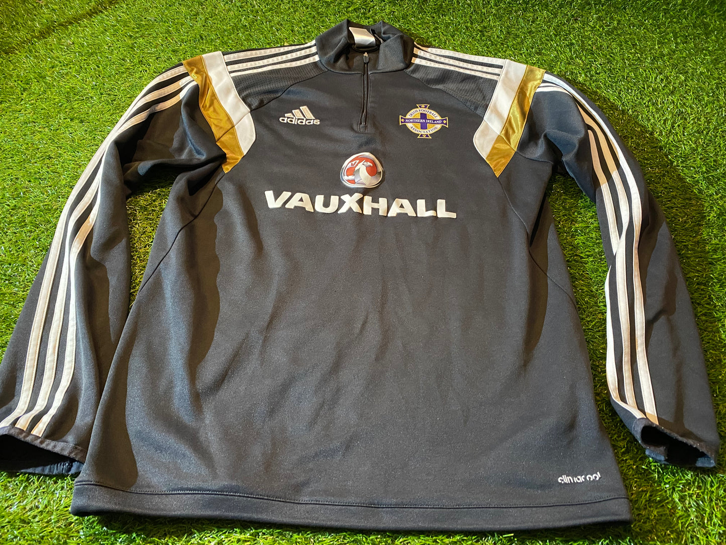 Northern Ireland Football Ulster GAWA Medium Mans Adidas Made Sweater /Over Top / Jersey