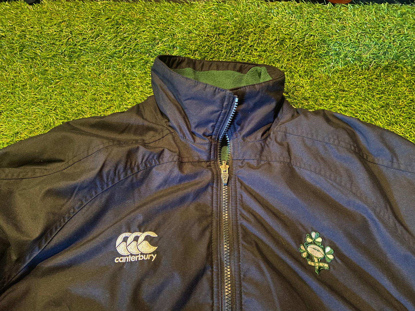 IRFU Ireland Eire Rugby Union Football Vintage Medium Mans Heavy Soft Reverse Coat