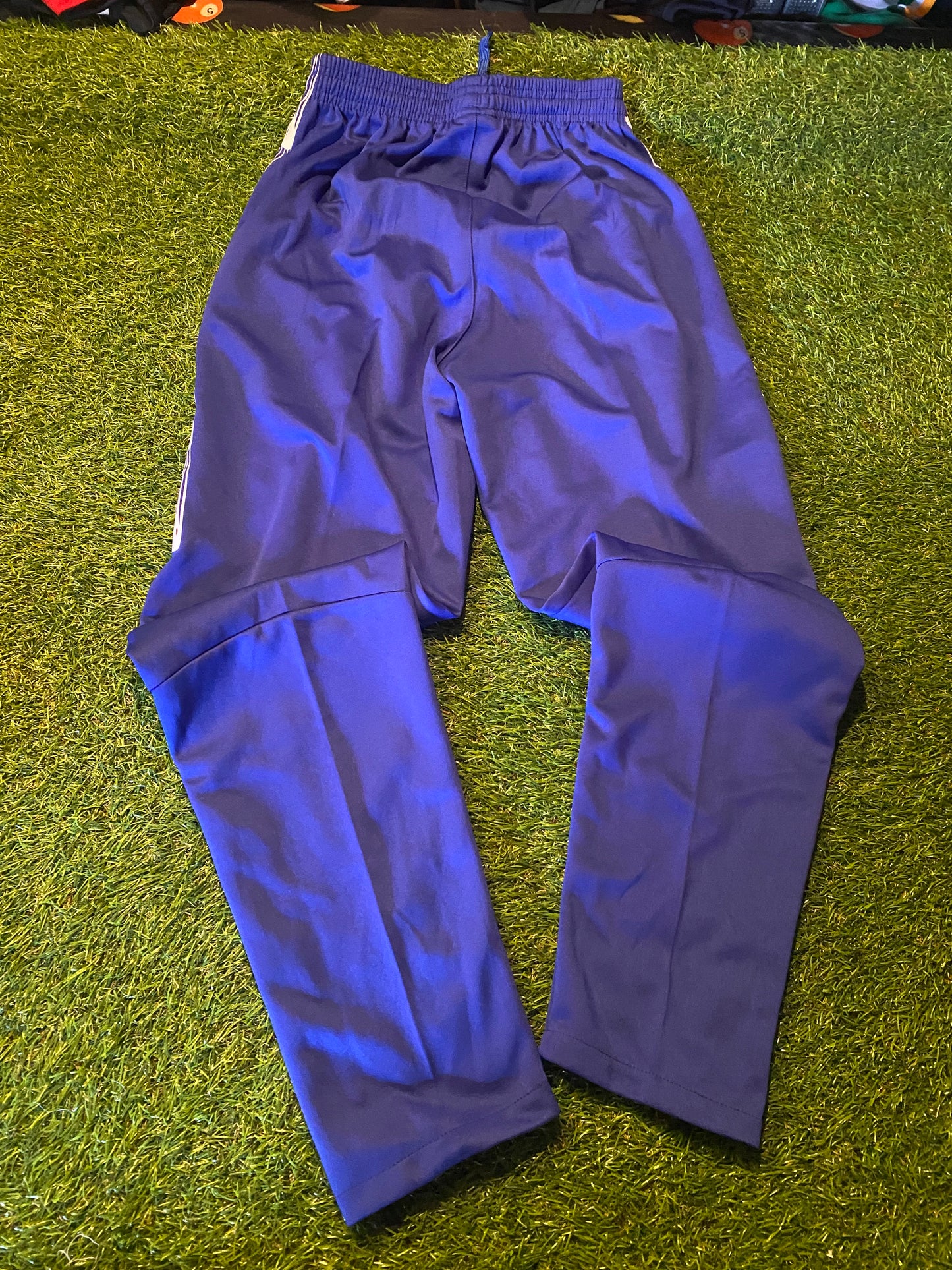 Chelsea FC England Football Soccer Medium mans Nike Single Layered Tracksuit Bottoms