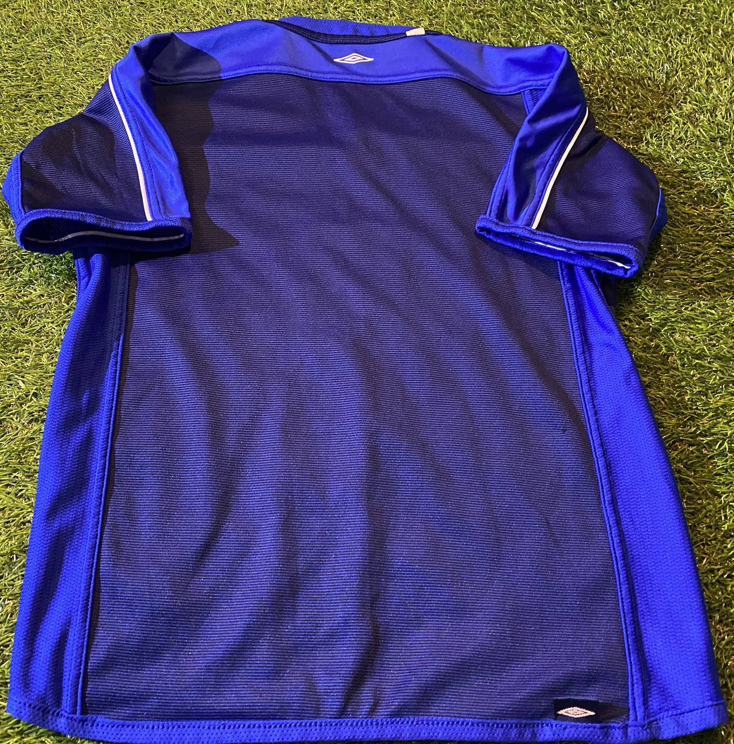 Chelsea FC England Football Small Boys 7-8 Year Old Umbro Made Reverse Home Jersey