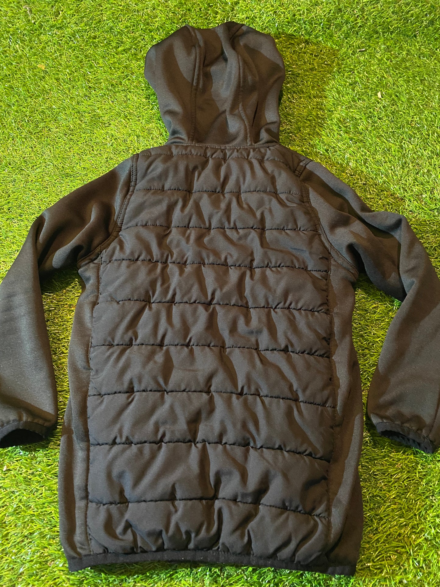 Co Down GAA Gaelic Football Kids 3-4 Year Old Body Warmer Type Coat with Sleeves