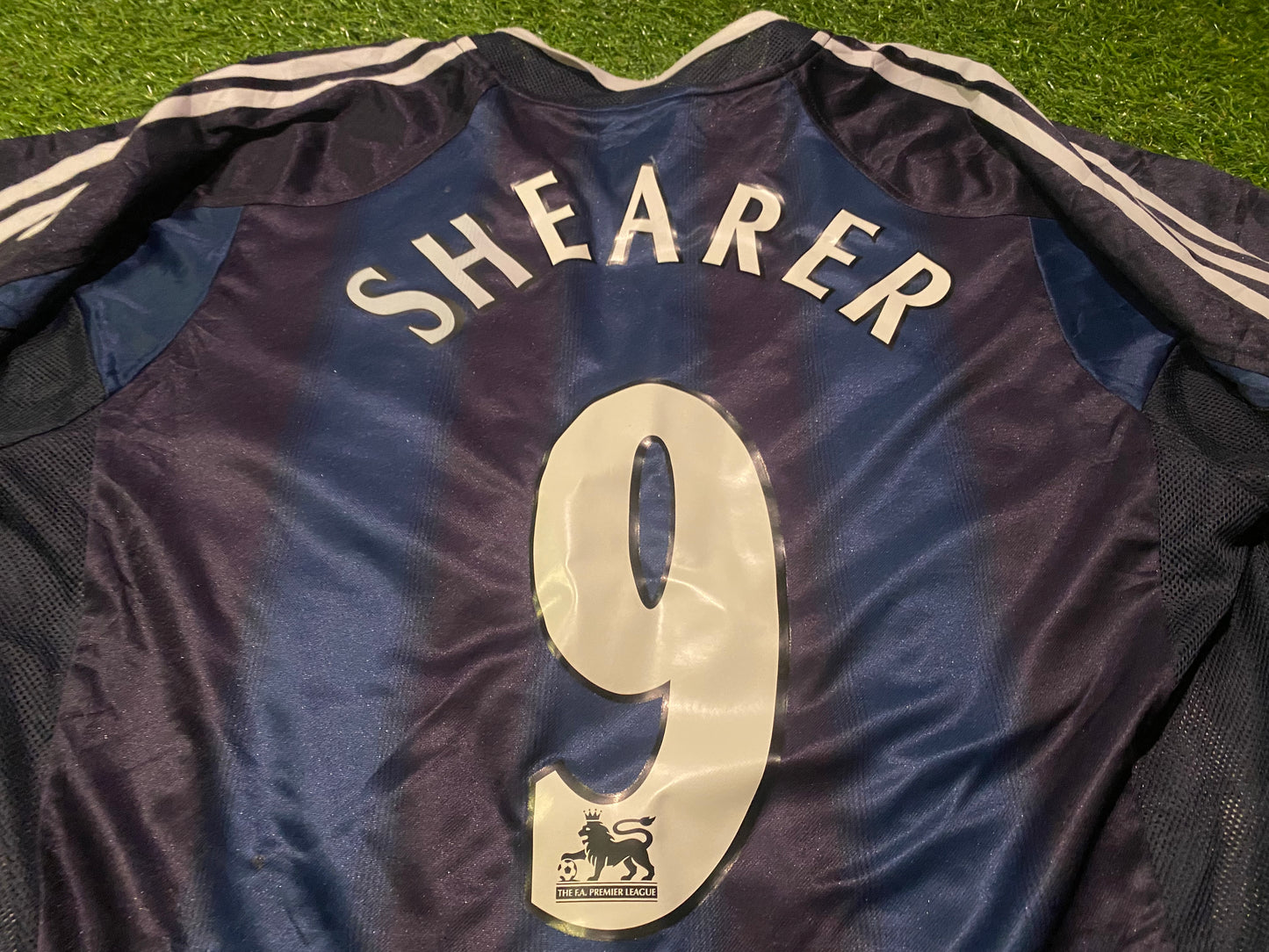 Newcastle United FC England Soccer Football Medium Mans Vintage Shearer no9 Adidas Jersey