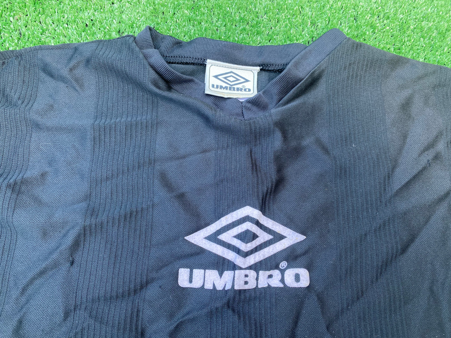 Umbro Made Rare Vintage Clothing XL Extra Large Mans Training Top / Jersey