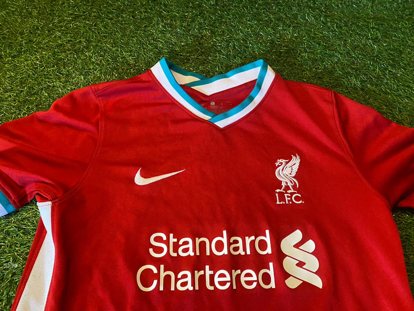 Liverpool FC England Football Large Boys 10-11 Year Old Nike Made Home Jersey