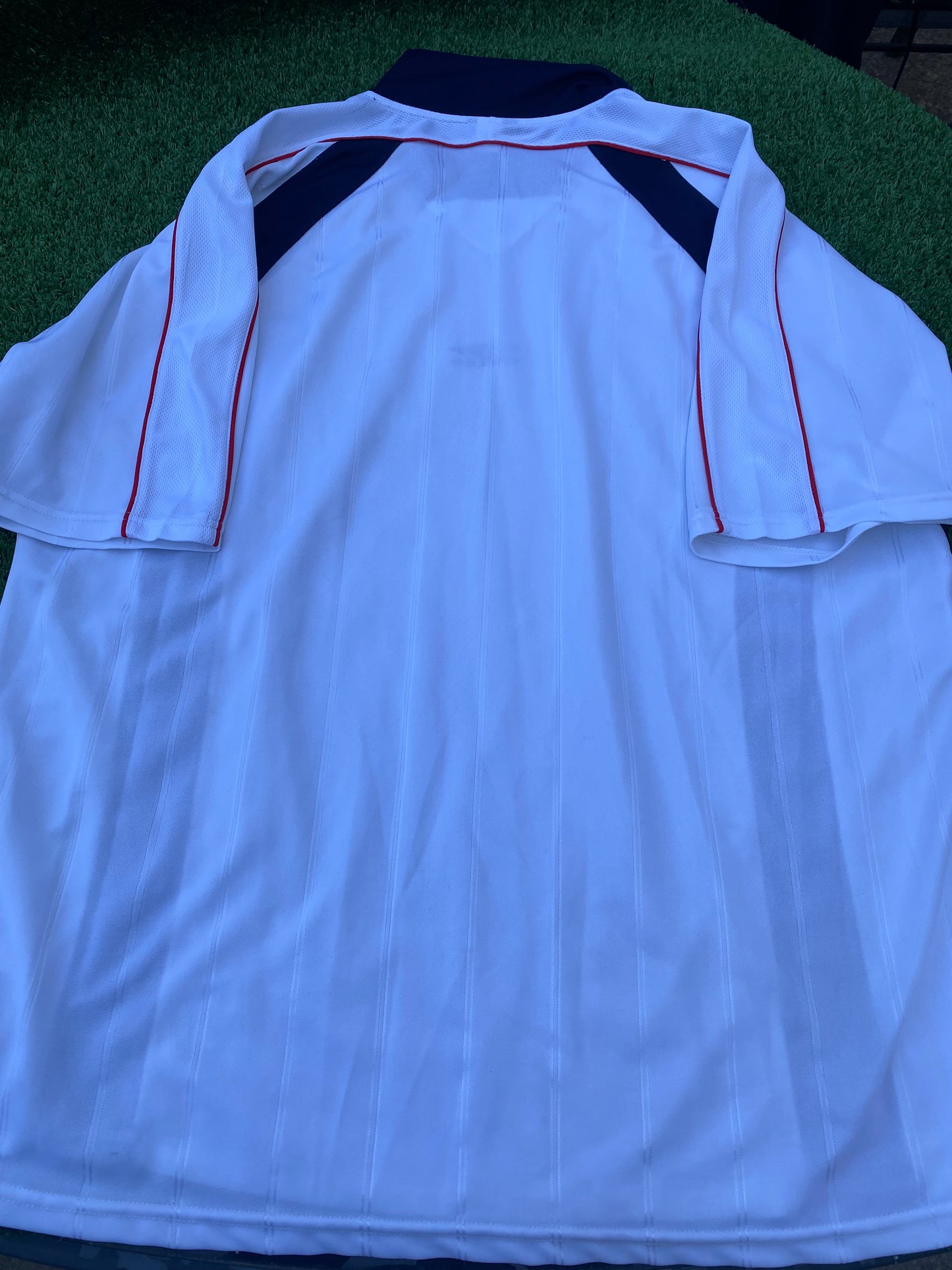 Umbro Made Rare Vintage Big XXL 2XL Mans England Style Polo Top / Jersey