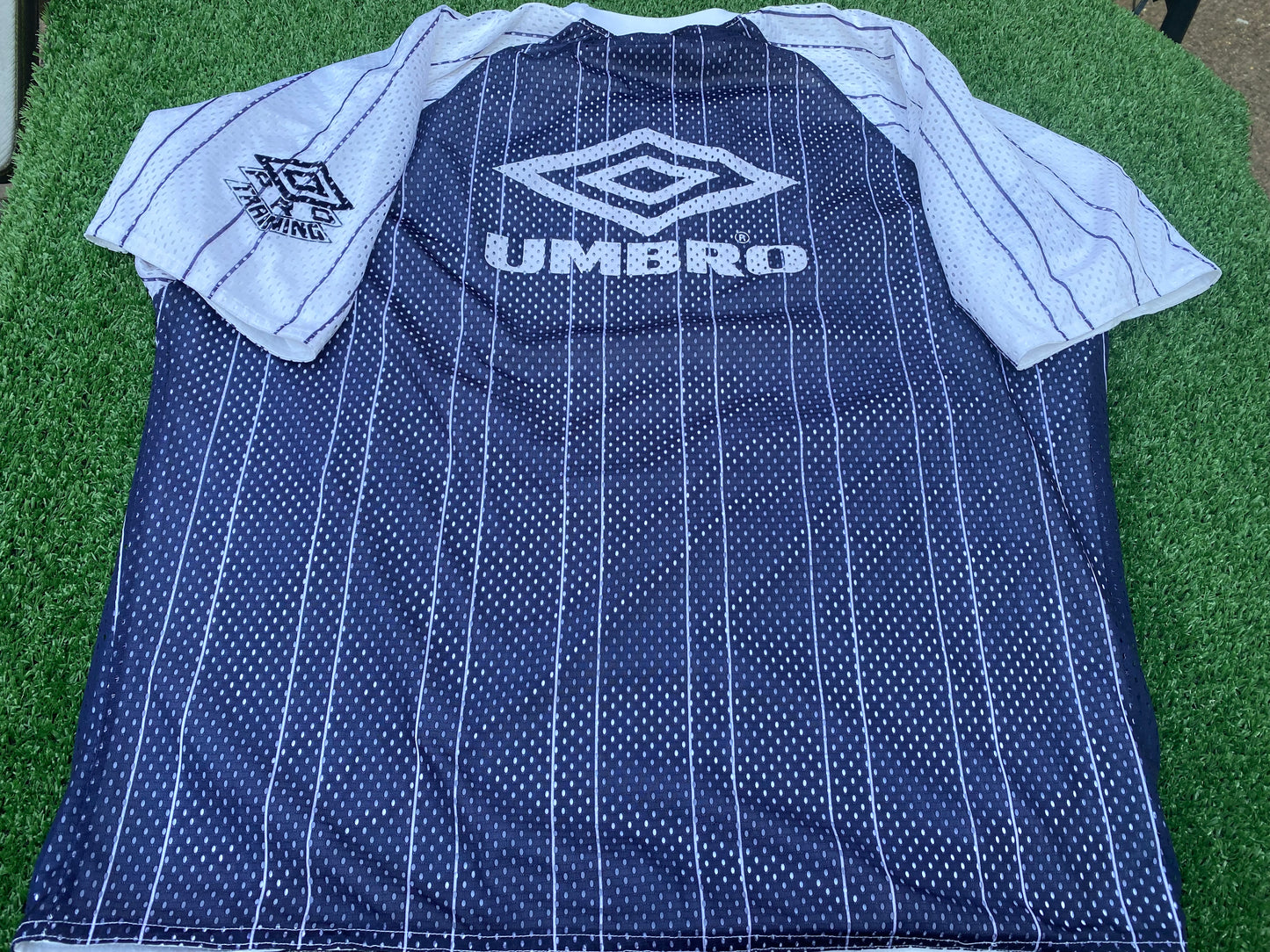 Umbro Made Rare Vintage Reverse Large Mans Cotton Lined Training Top / Jersey