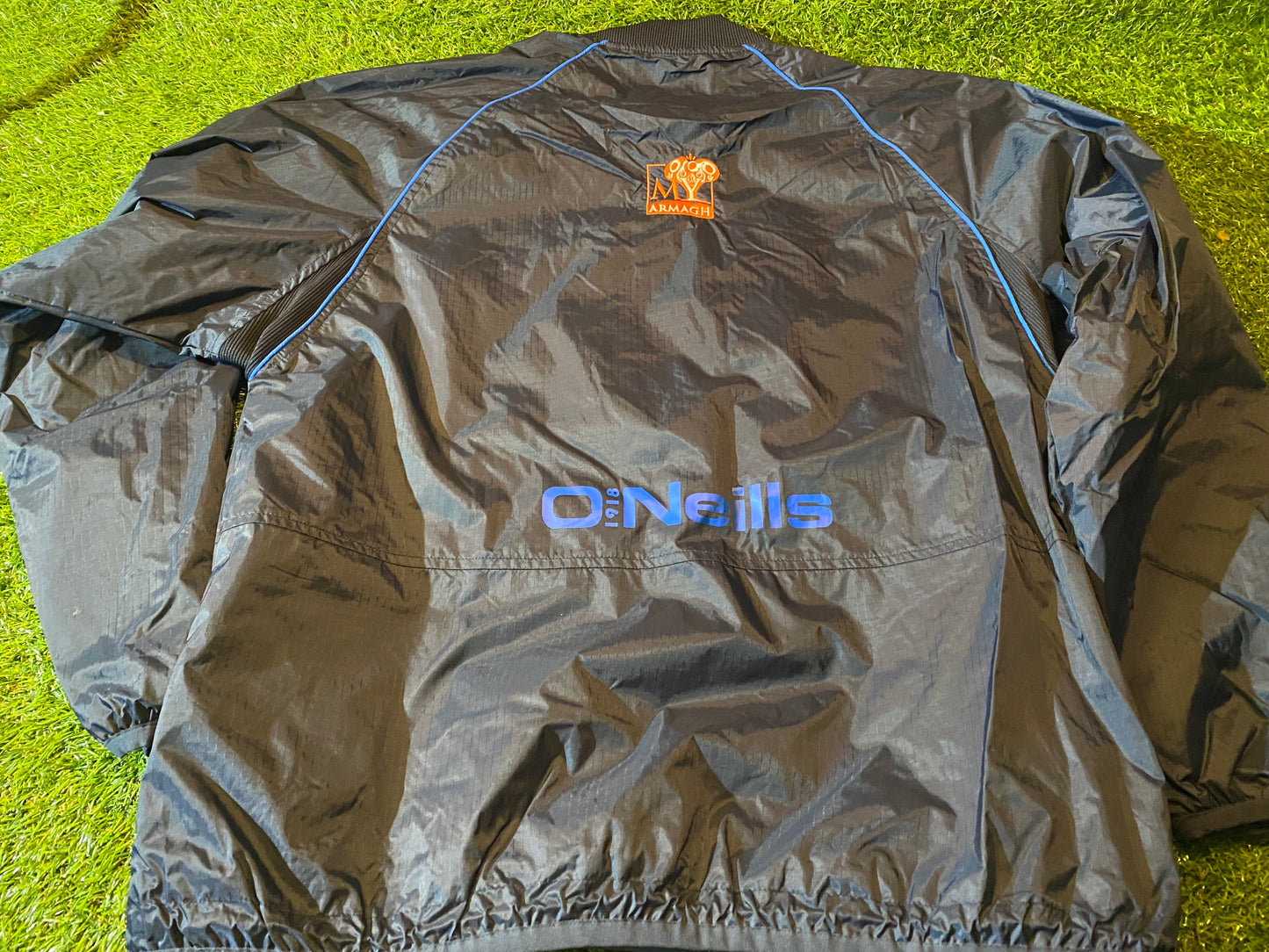 Co Armagh GAA Gaelic Football Hurling Medium to Large Mans Training / Drill Type Top