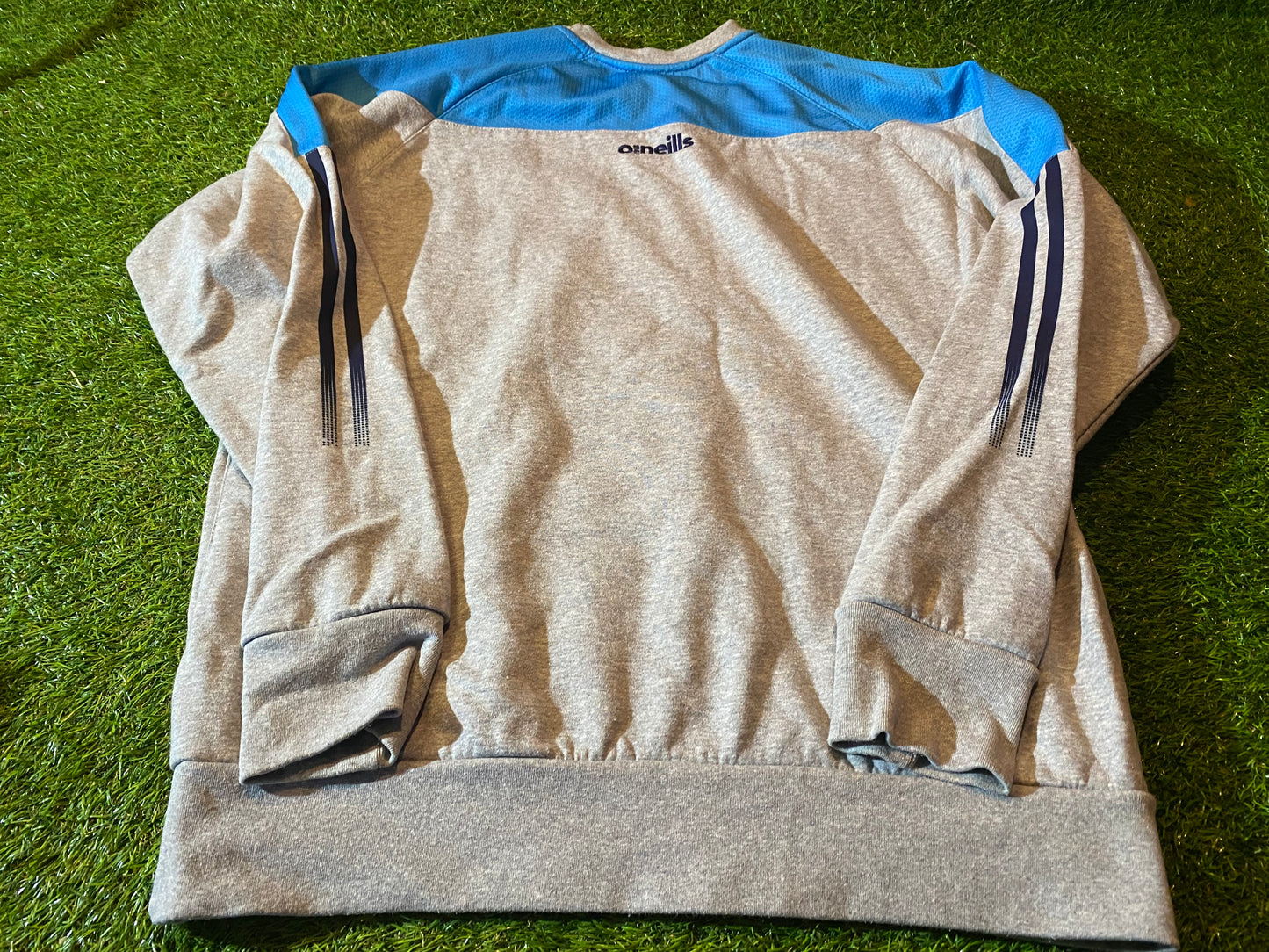 Ulster Universities Oneills of Dublin Made GAA Gaelic Football XL Extra Large Mans Sweater