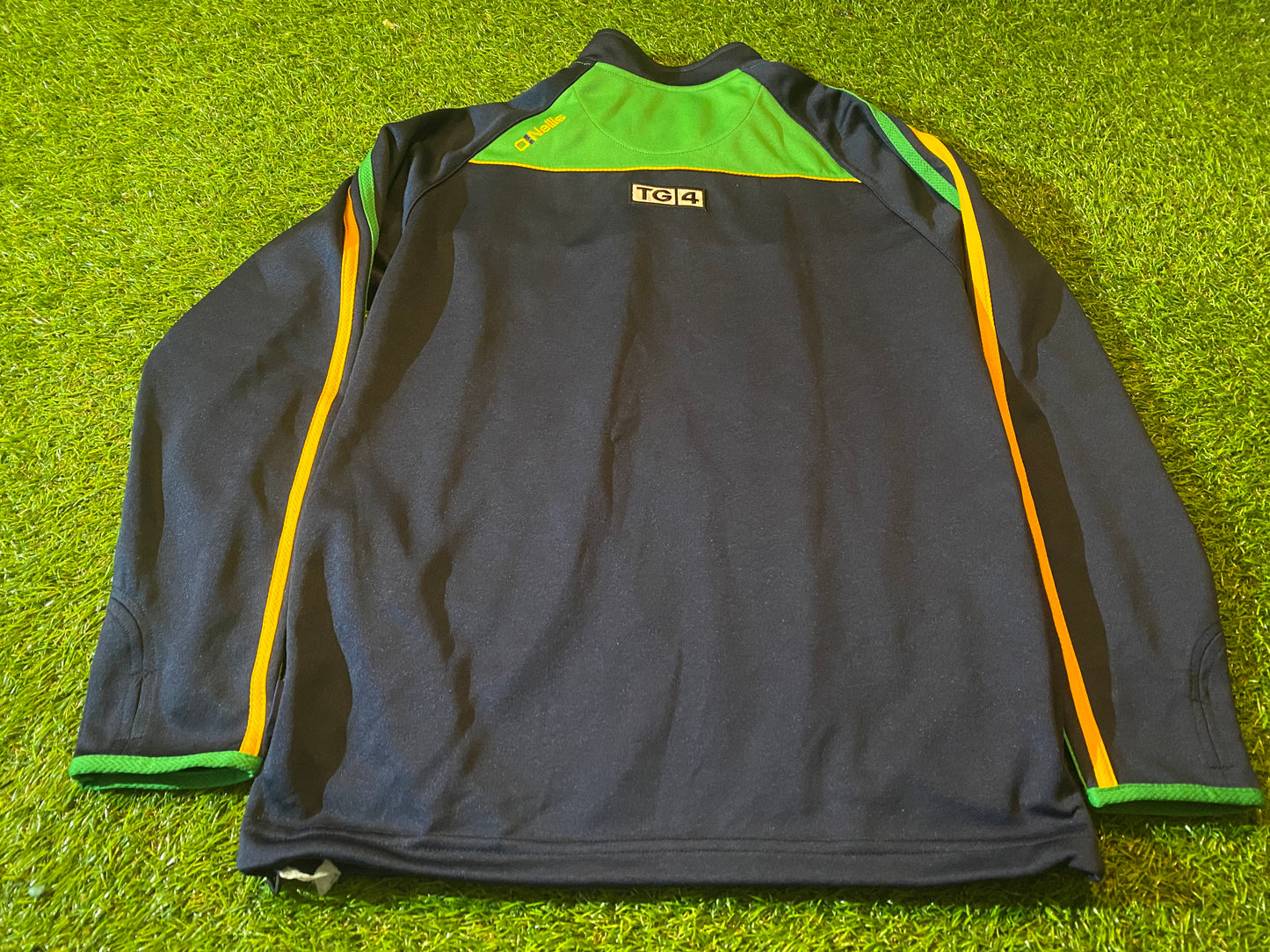 Eire 4 Province GAA Gaelic Football Hurling Irish Ireland Youths / XS Mans Training Over Top