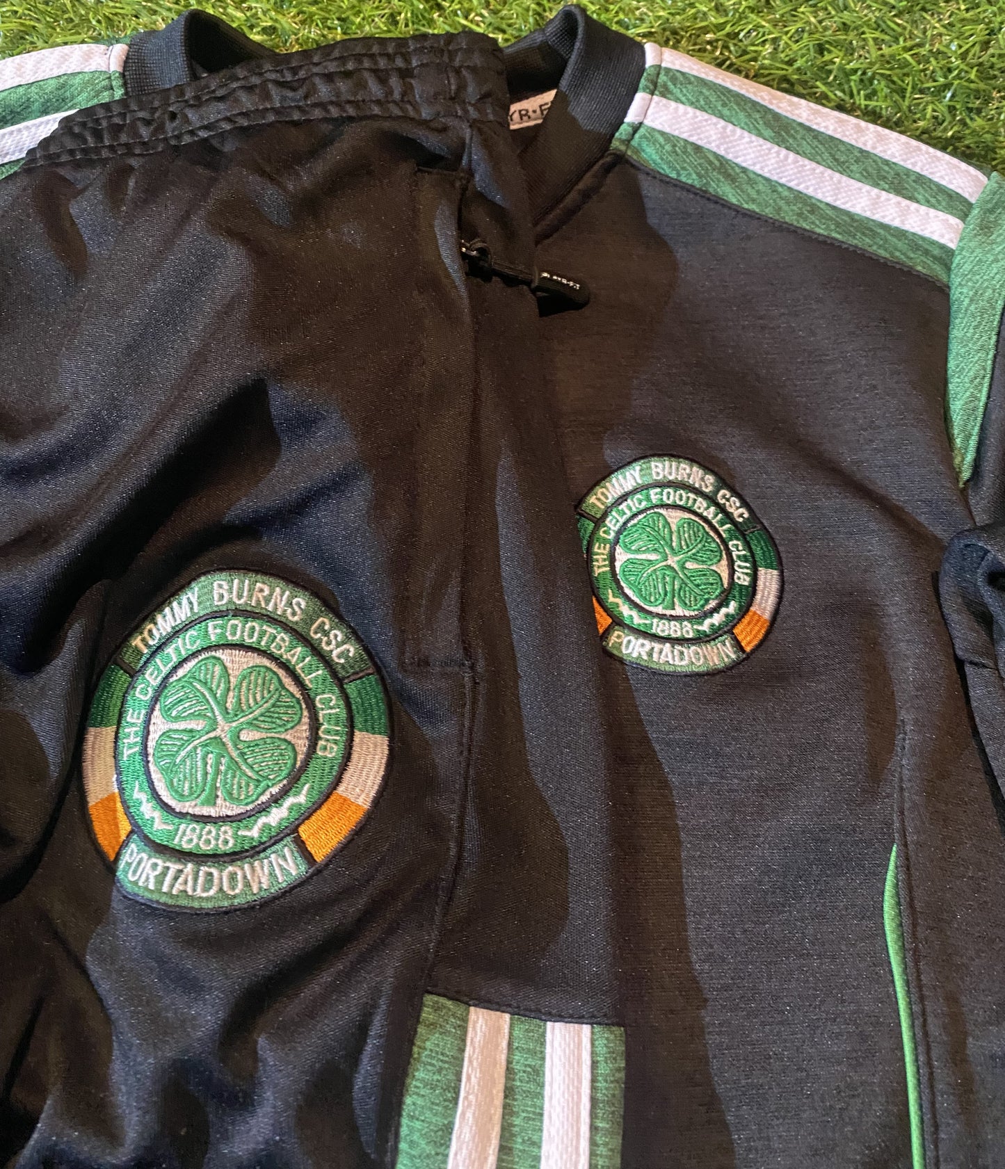 Celtic FC Portadown Tommy Burns SC Football Boys 10-12 Year Old Top & Bottoms Set