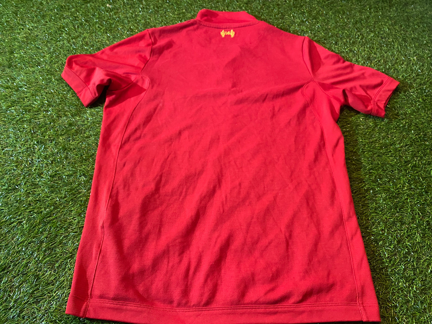 Liverpool FC England Football XL Boys / Youths Warrior Made EPL Home Jersey