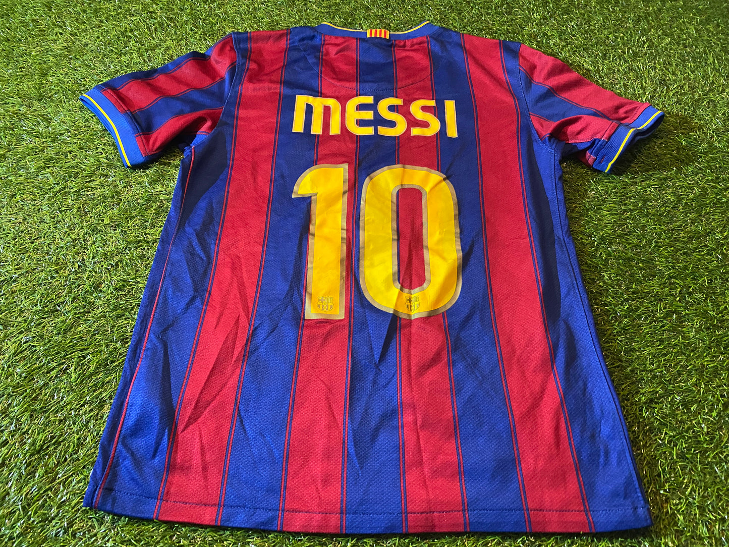 FCB Barcelona Spain Espana Football Large Boys 10-12 Year Old Nike Messi no10 Home Jersey