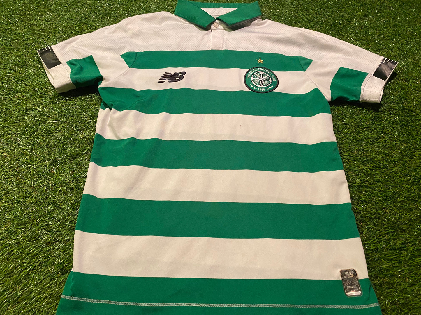 Celtic FC Scotland Football Medium Boys 9-10 Year Old New Balance Made Home Jersey