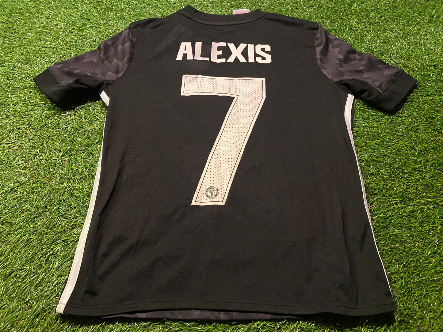 Manchester United Football Medium Boys 10-11 Year Old Adidas Made Alexis no7 Away Jersey