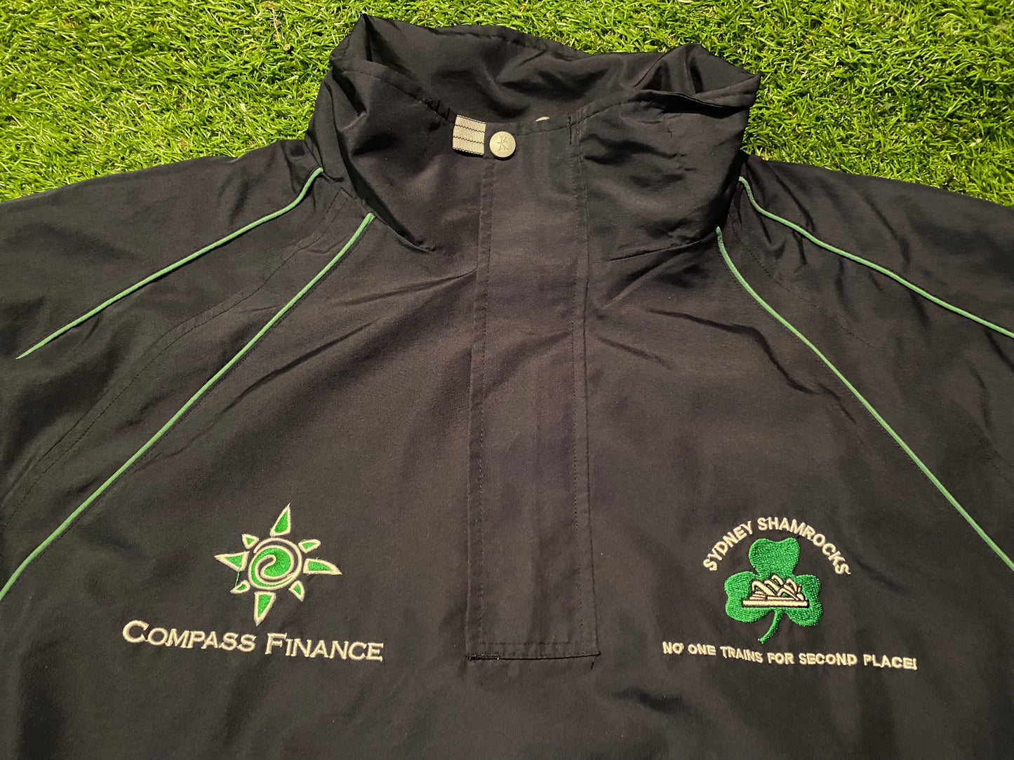 Sydney Shamrocks Australia GAA Gaelic Football Hurling XL Extra Large Mans Kukri Coat
