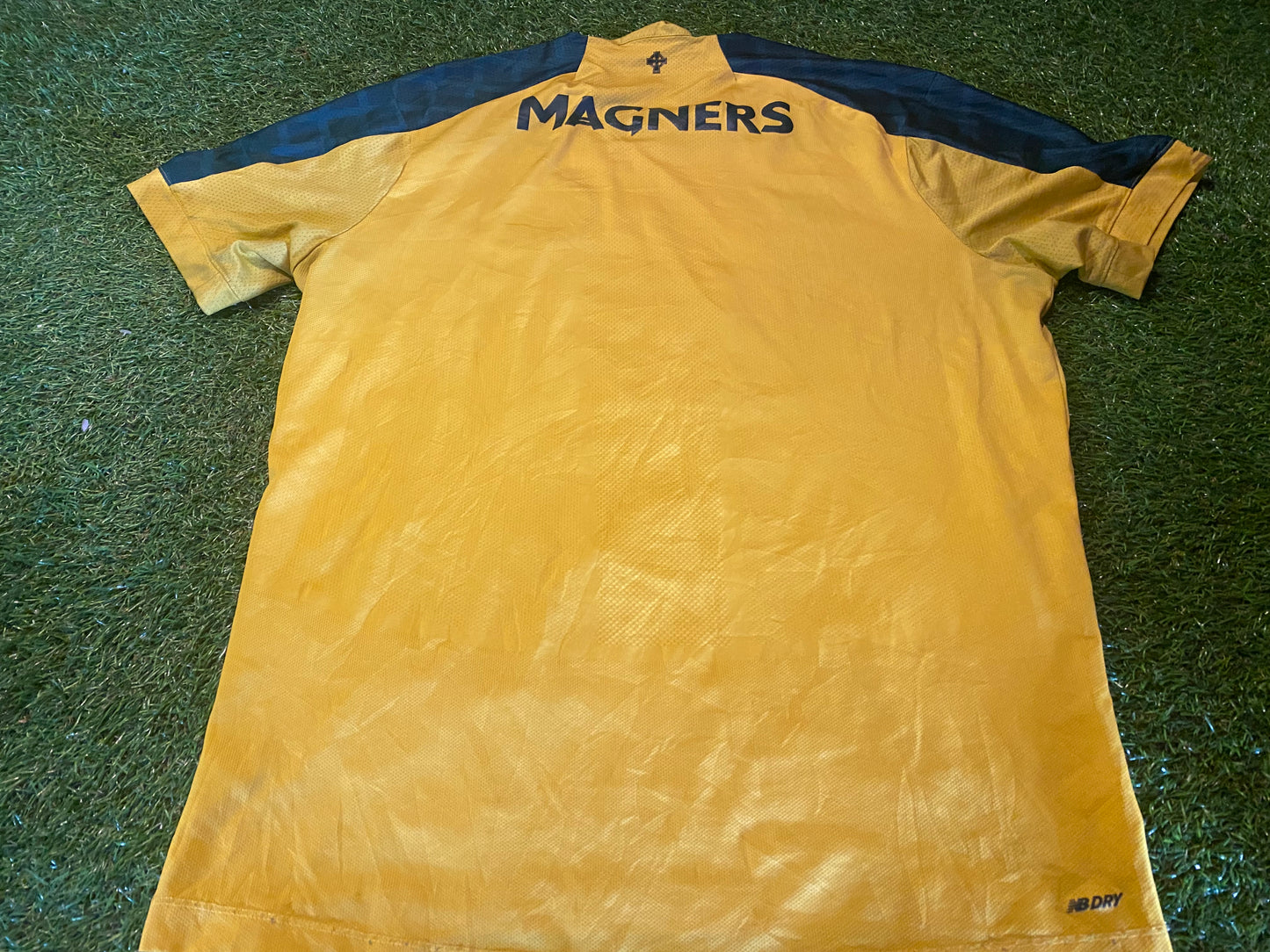 Celtic FC Scotland Scottish Soccer Football Large Mans New Balance Away Jersey