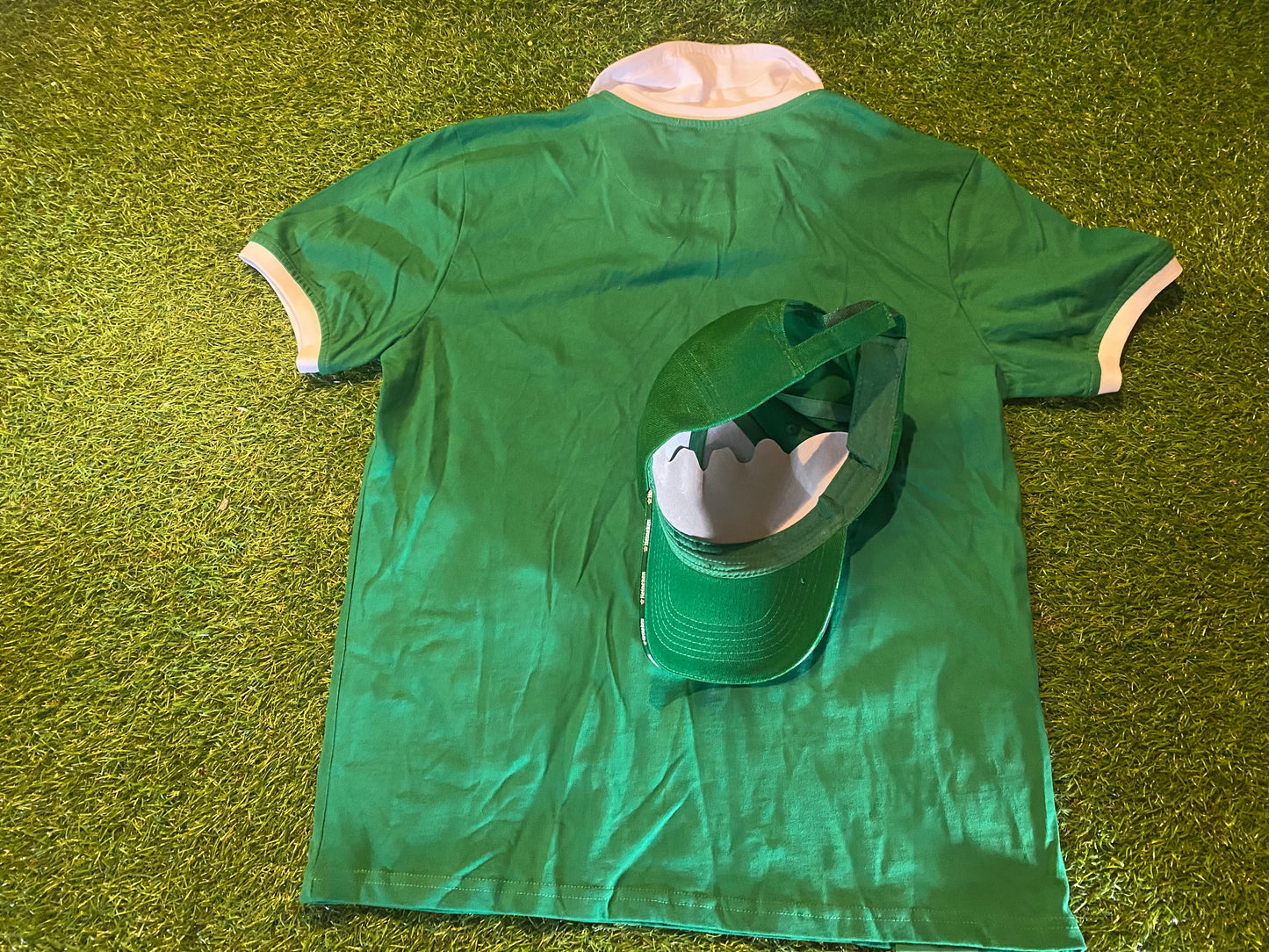 Heineken Champions League Football Sponsor Large Mans NEW Top & Baseball Cap